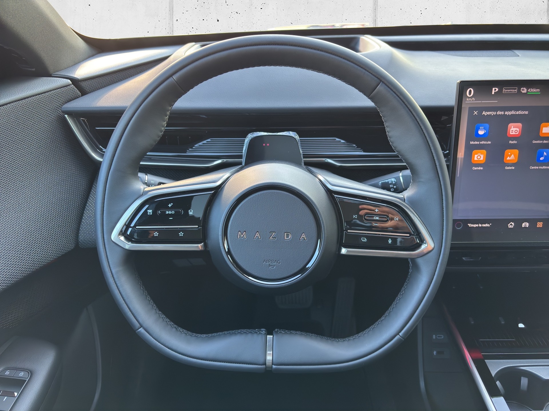 MAZDA CX-6e Takumi-image-9