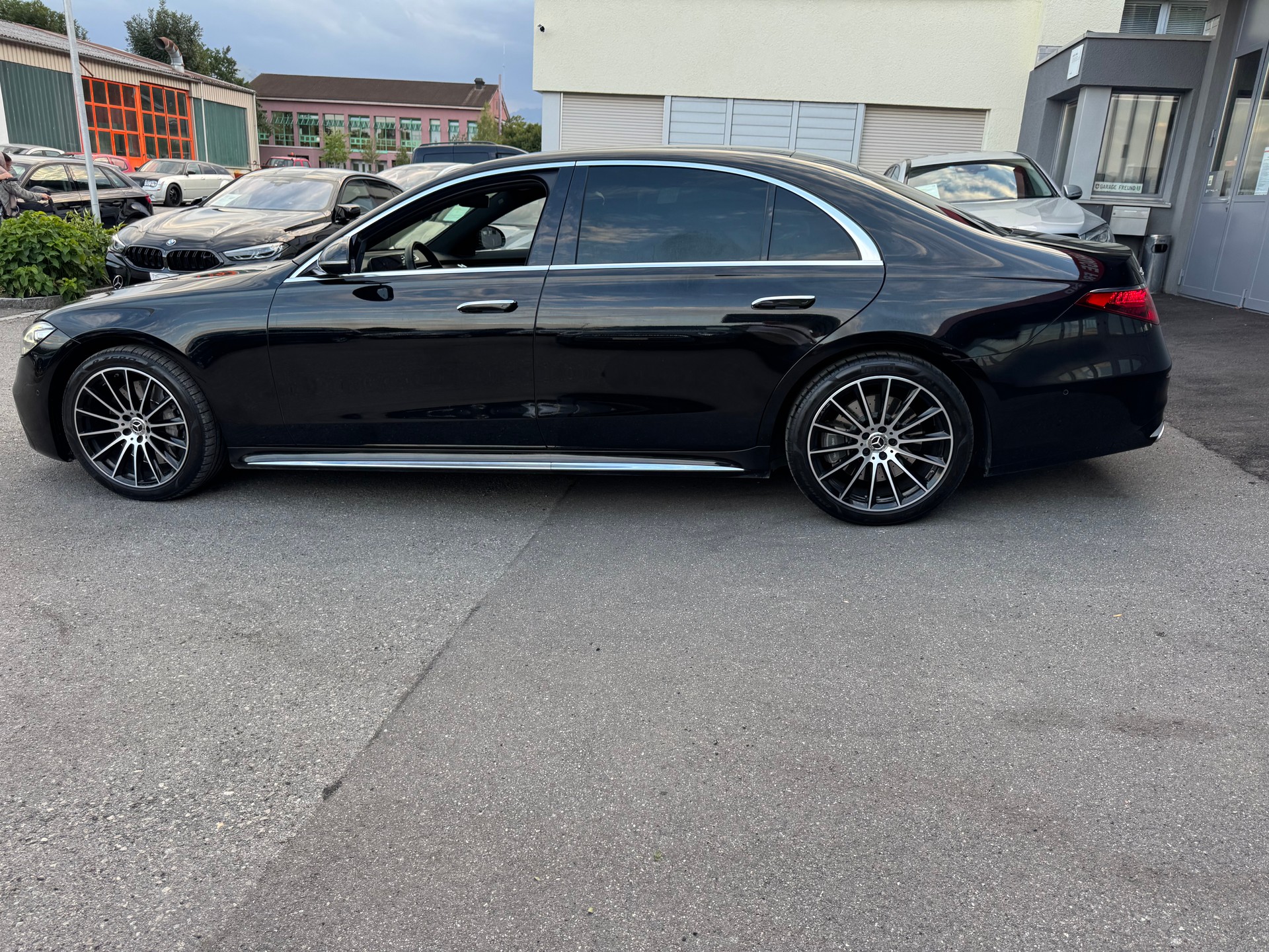 MERCEDES-BENZ S 500 L 4Matic AMG Line 9G-Tronic-image-4
