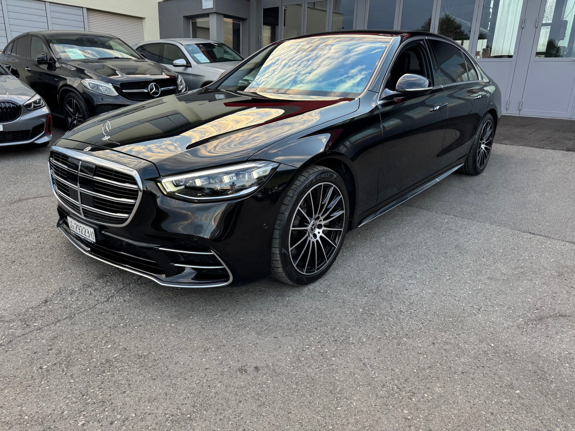 MERCEDES-BENZ S 500 L 4Matic AMG Line 9G-Tronic-image-3