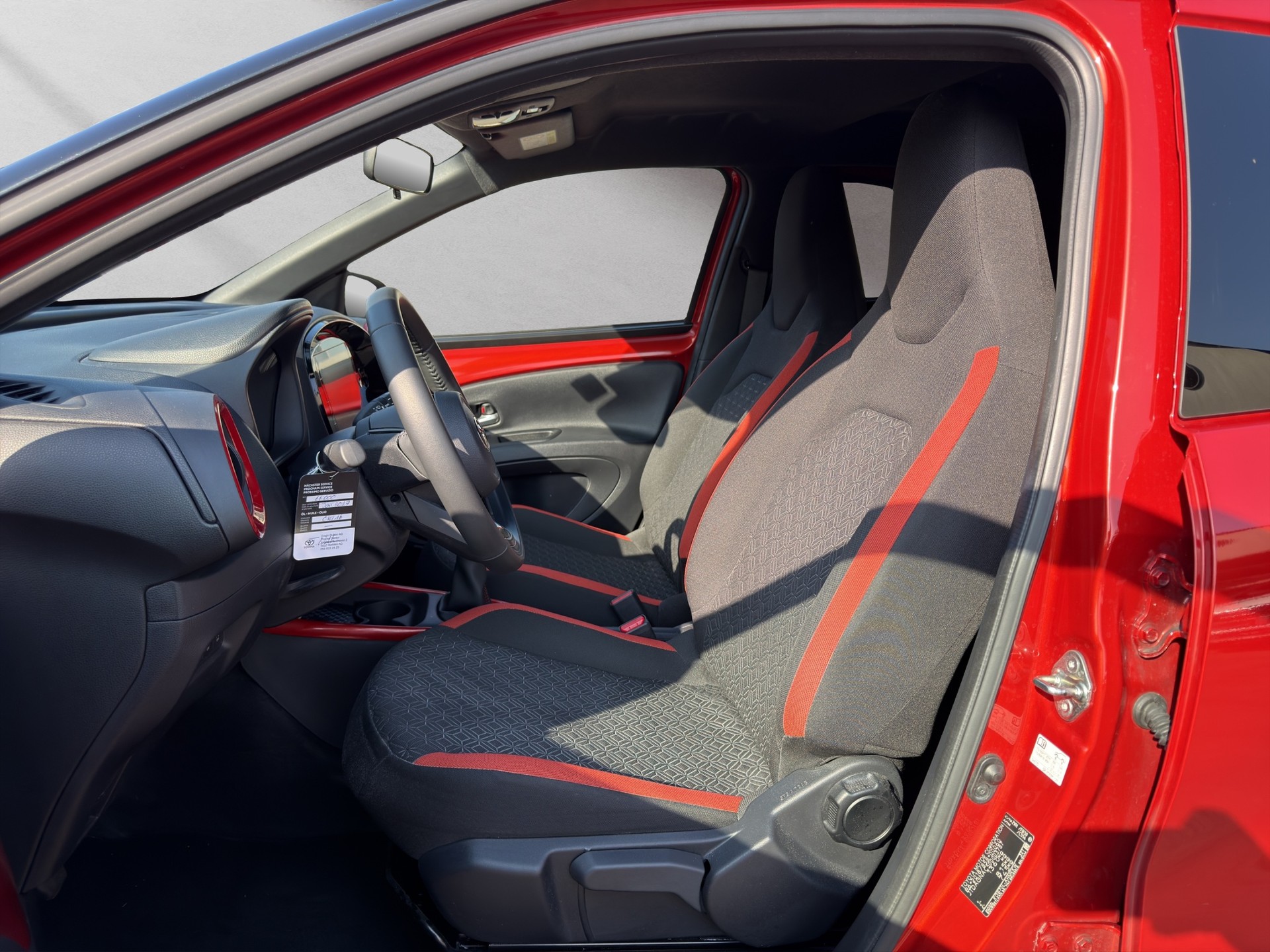 TOYOTA Aygo X 1.0 VVT-i Trend-image-8