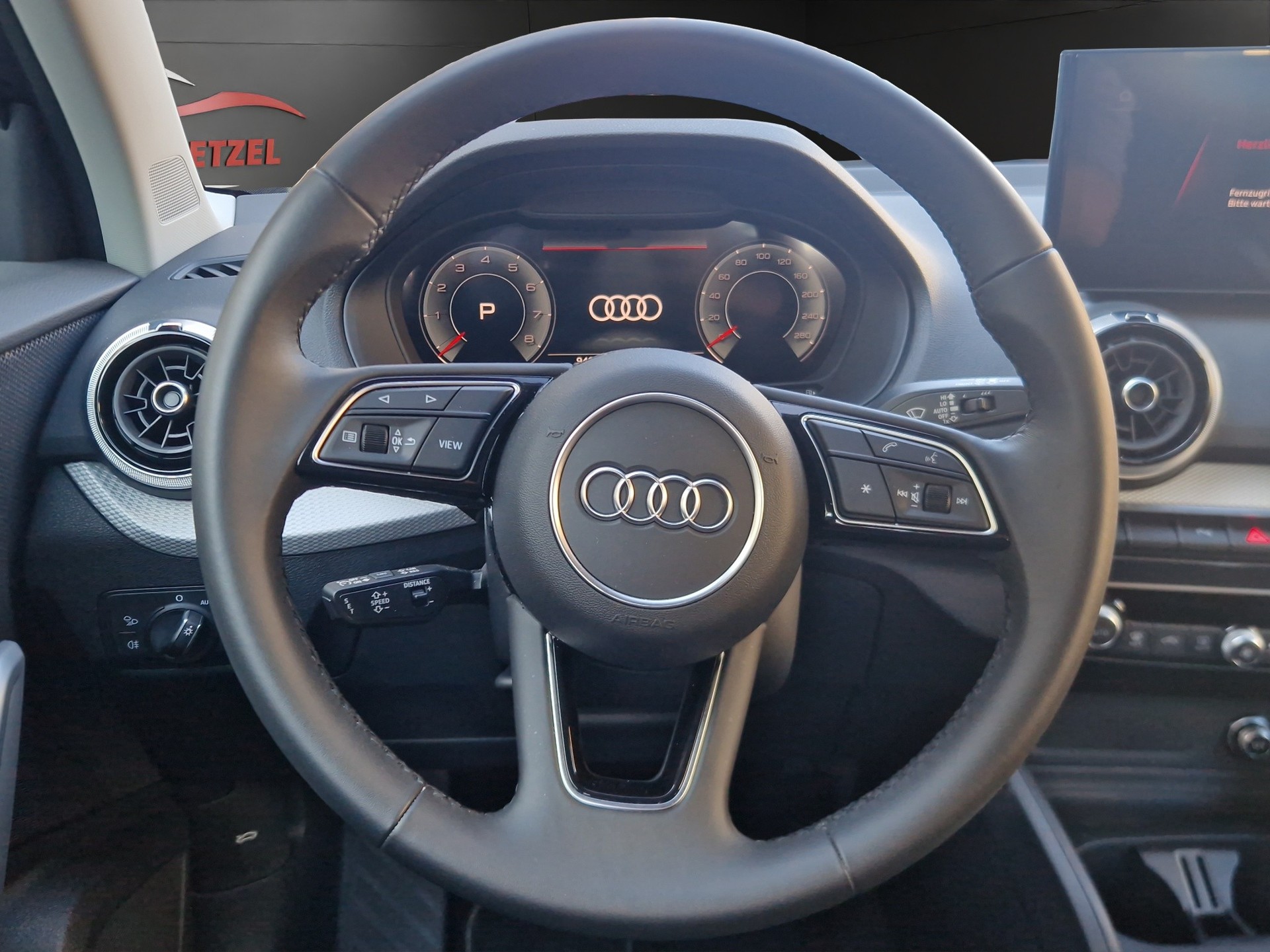 AUDI Q2 35 TFSI S line S-tronic-image-9