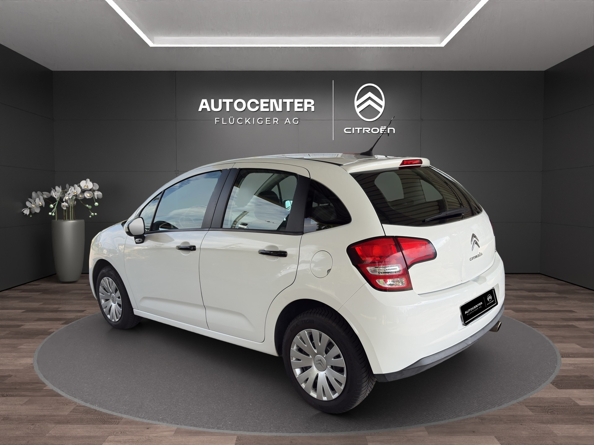 CITROEN C3 1.4i 75 Attraction-image-1