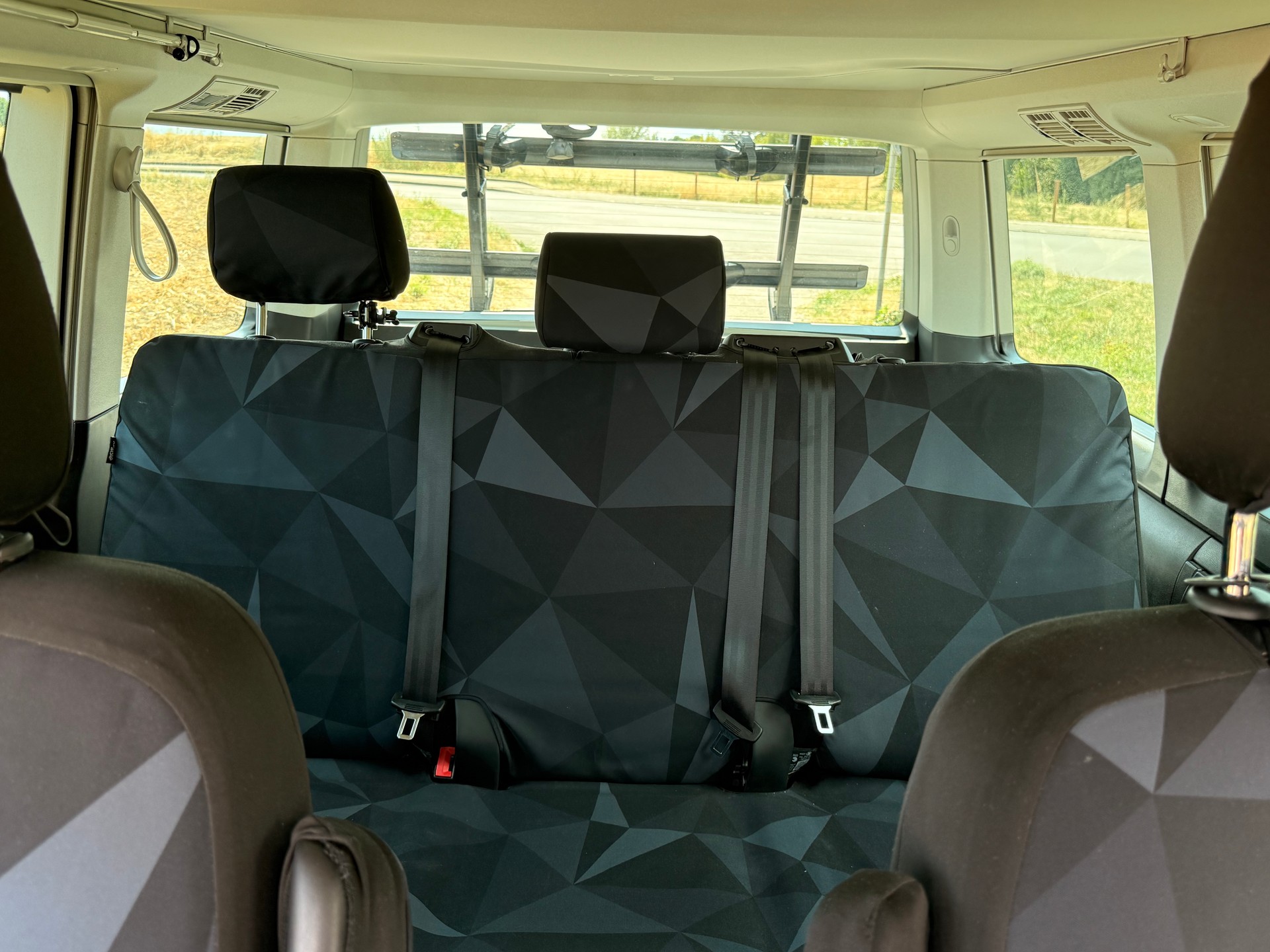 VW T6.1 California Beach Edition 2.0 TDI DSG 4Motion 110kW Diesel-image-6
