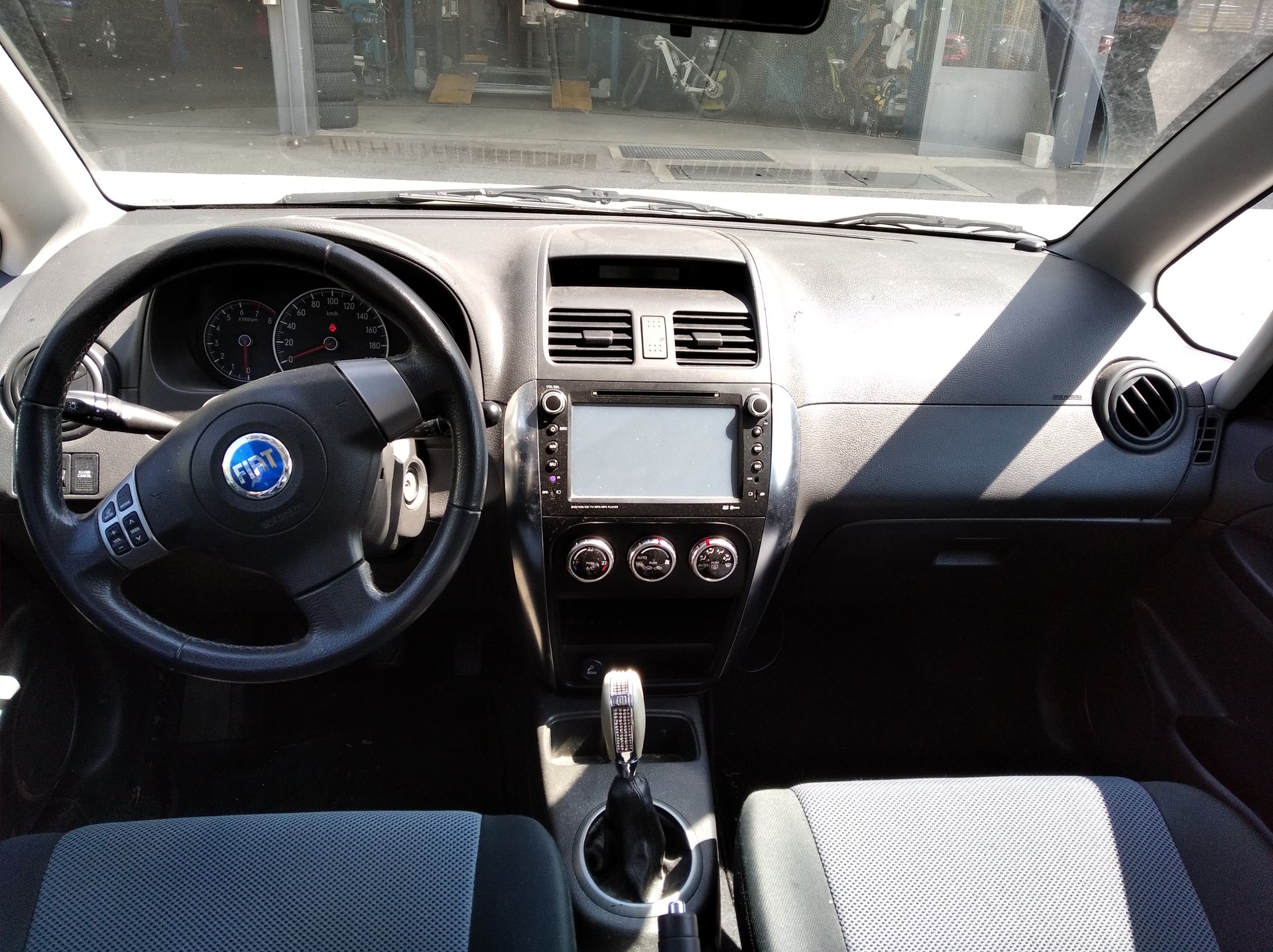 FIAT Sedici 1.6 4WD Dynamic-image-7