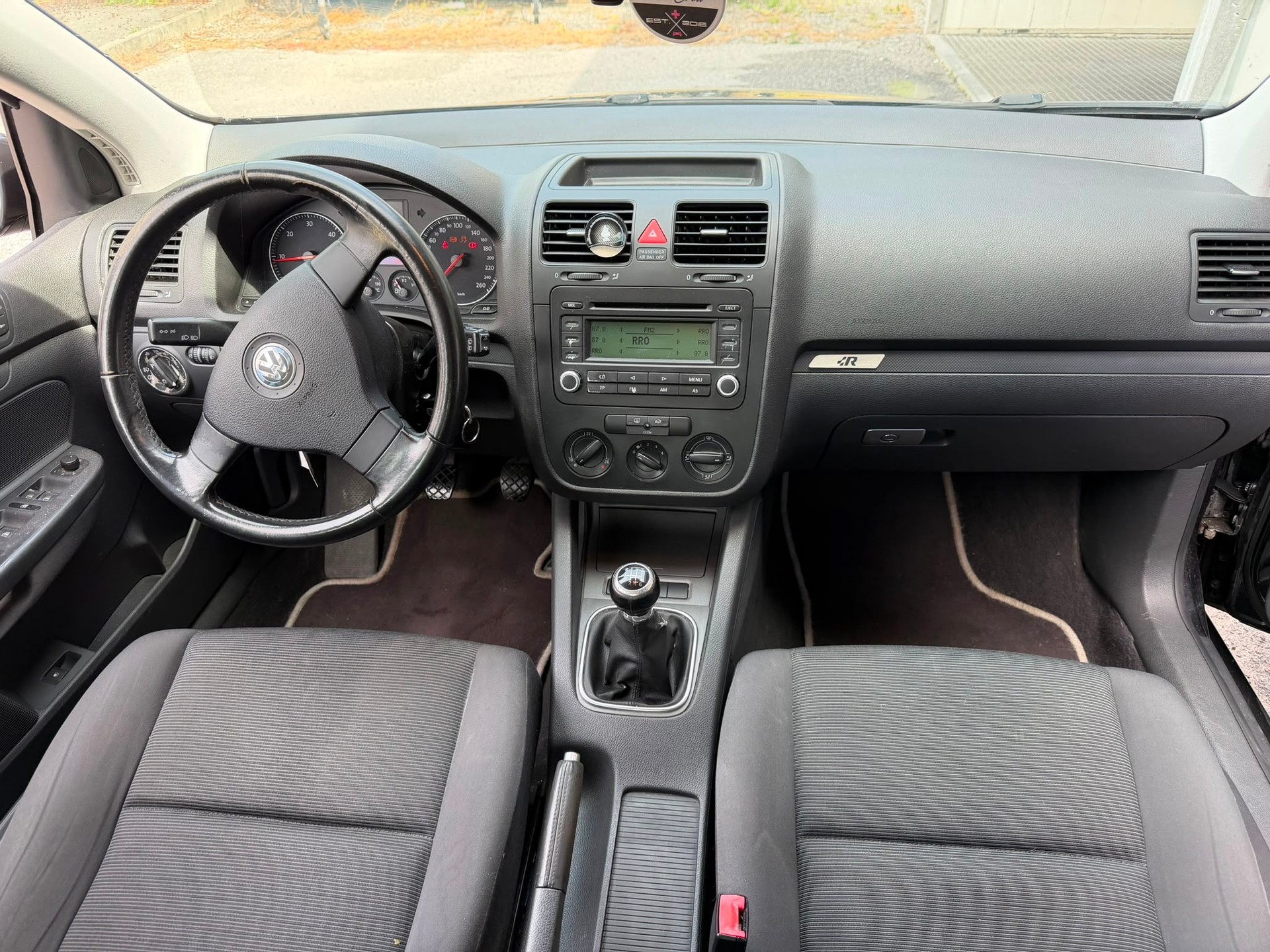 VW Golf 1.9 TDI Trend Edition 4Motion-image-5