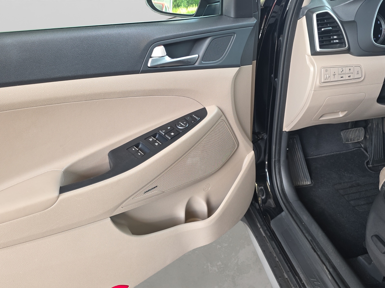 HYUNDAI Tucson 1.6 T-GDi Vertex 4WD-image-11
