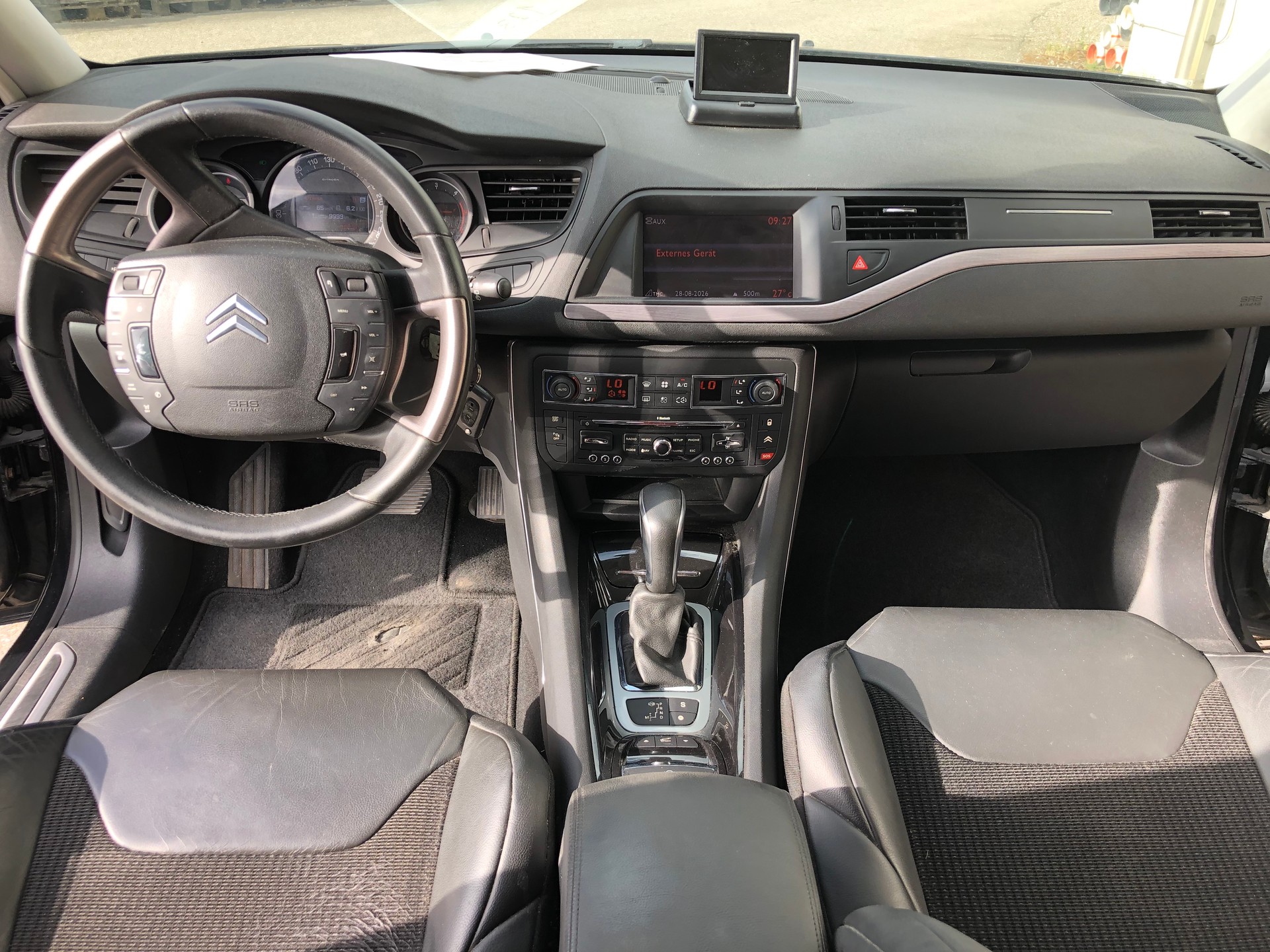 CITROEN C5 Tourer 2.0 HDi Dynamique Automatic-image-11