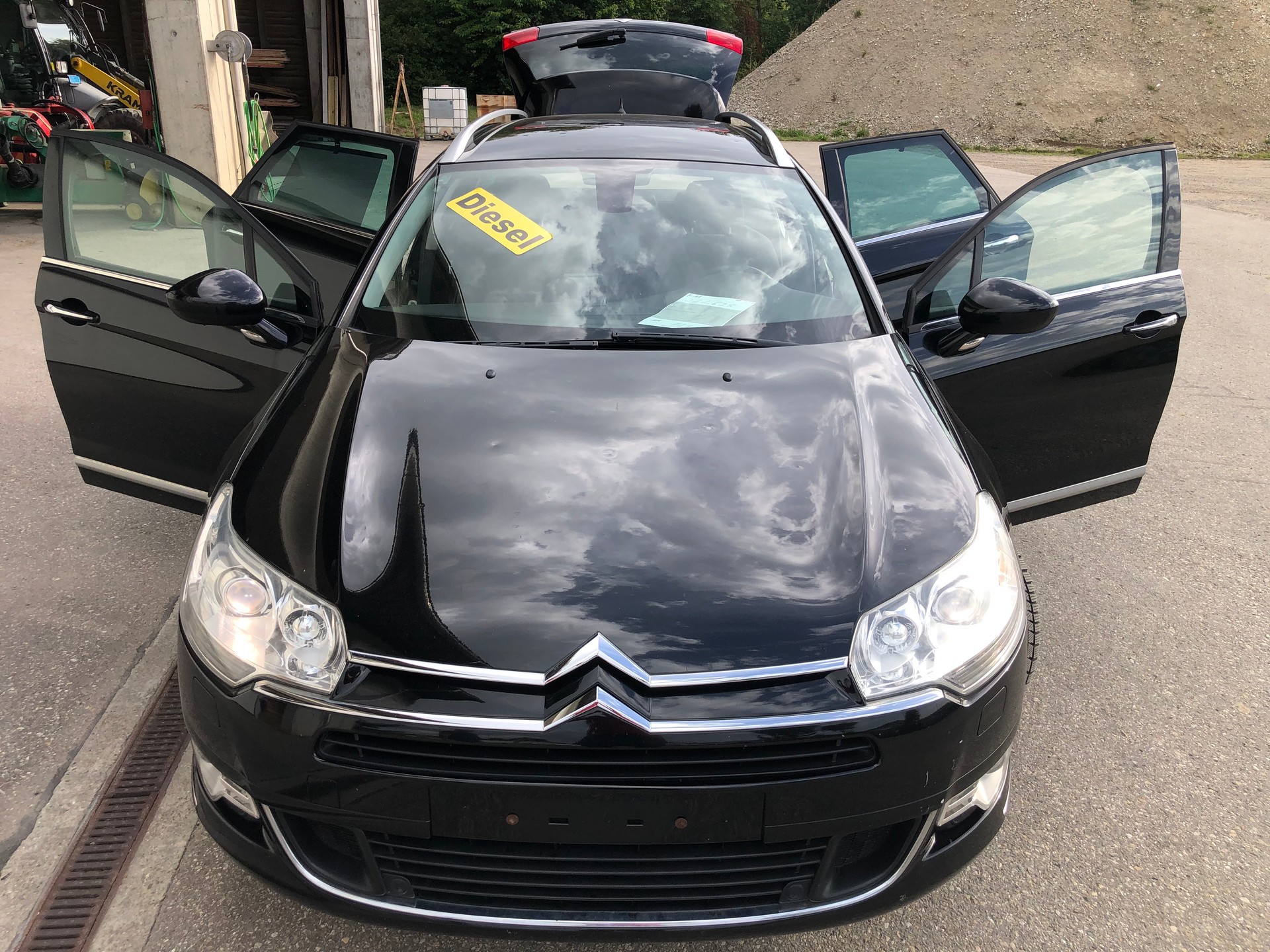 CITROEN C5 Tourer 2.0 HDi Dynamique Automatic-image-13