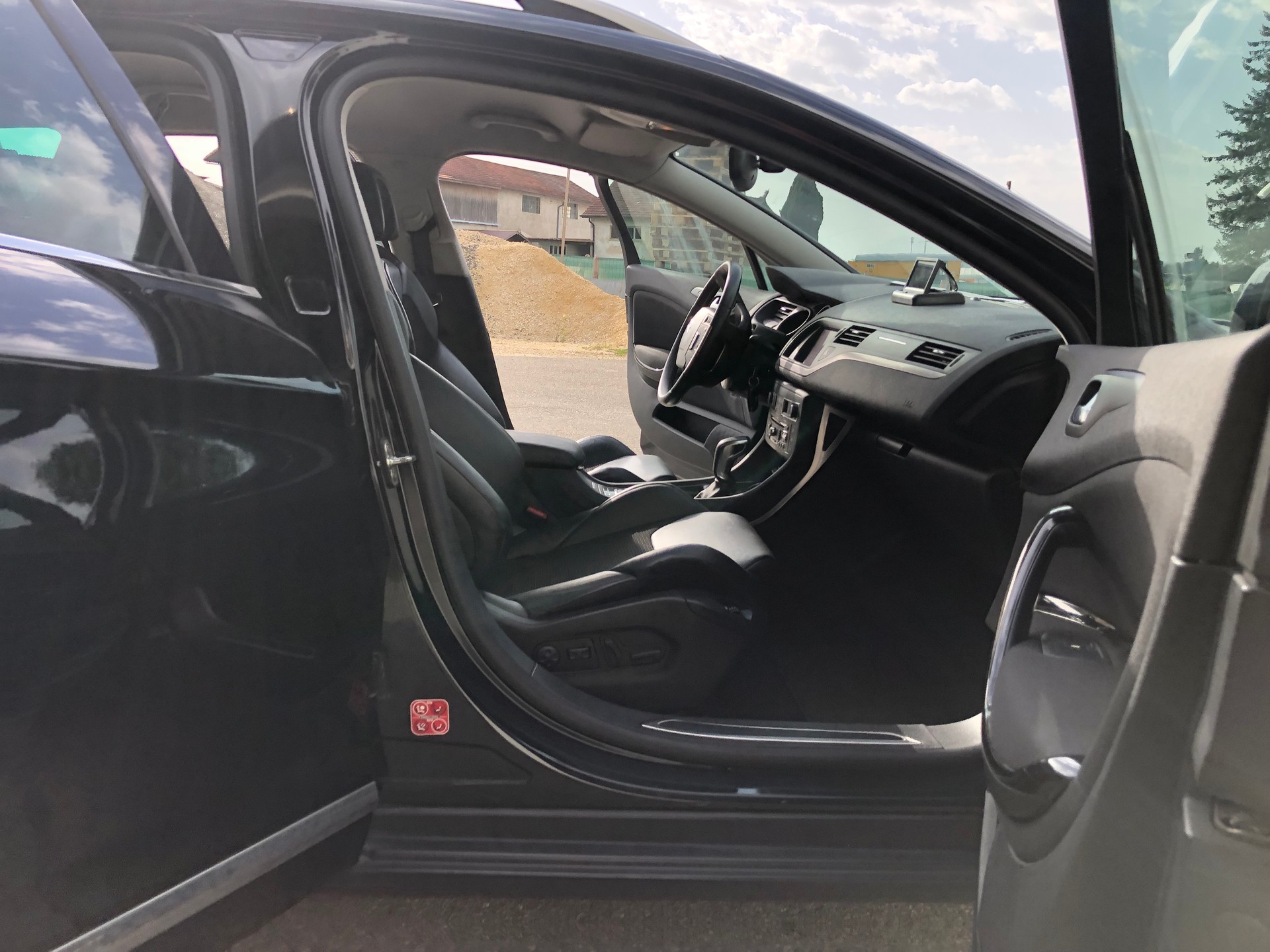 CITROEN C5 Tourer 2.0 HDi Dynamique Automatic-image-7