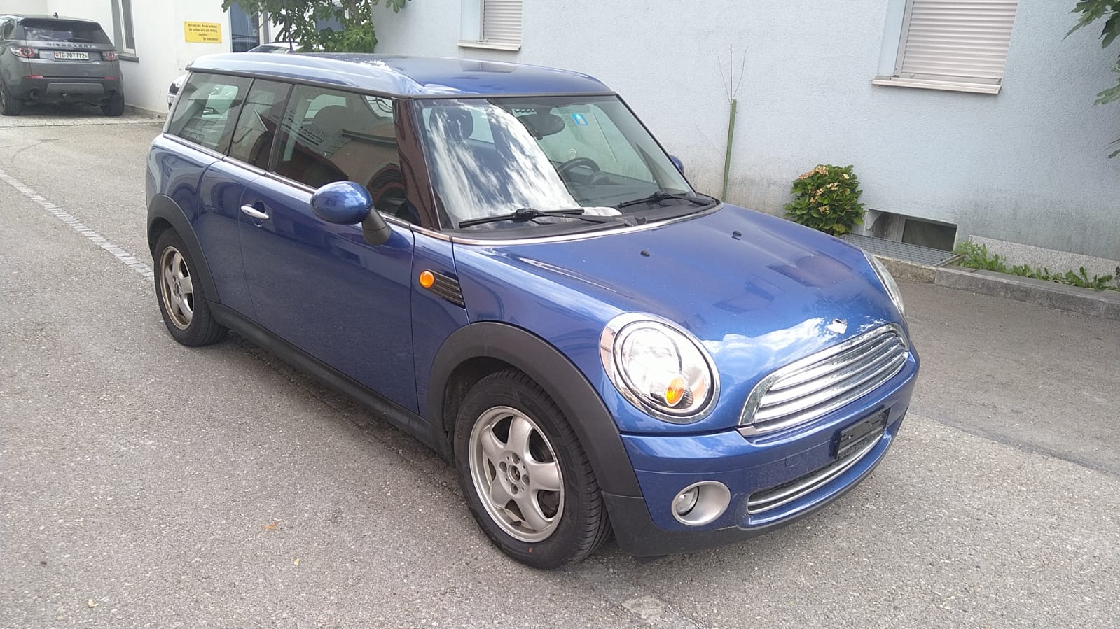 MINI Clubman Cooper-image-2