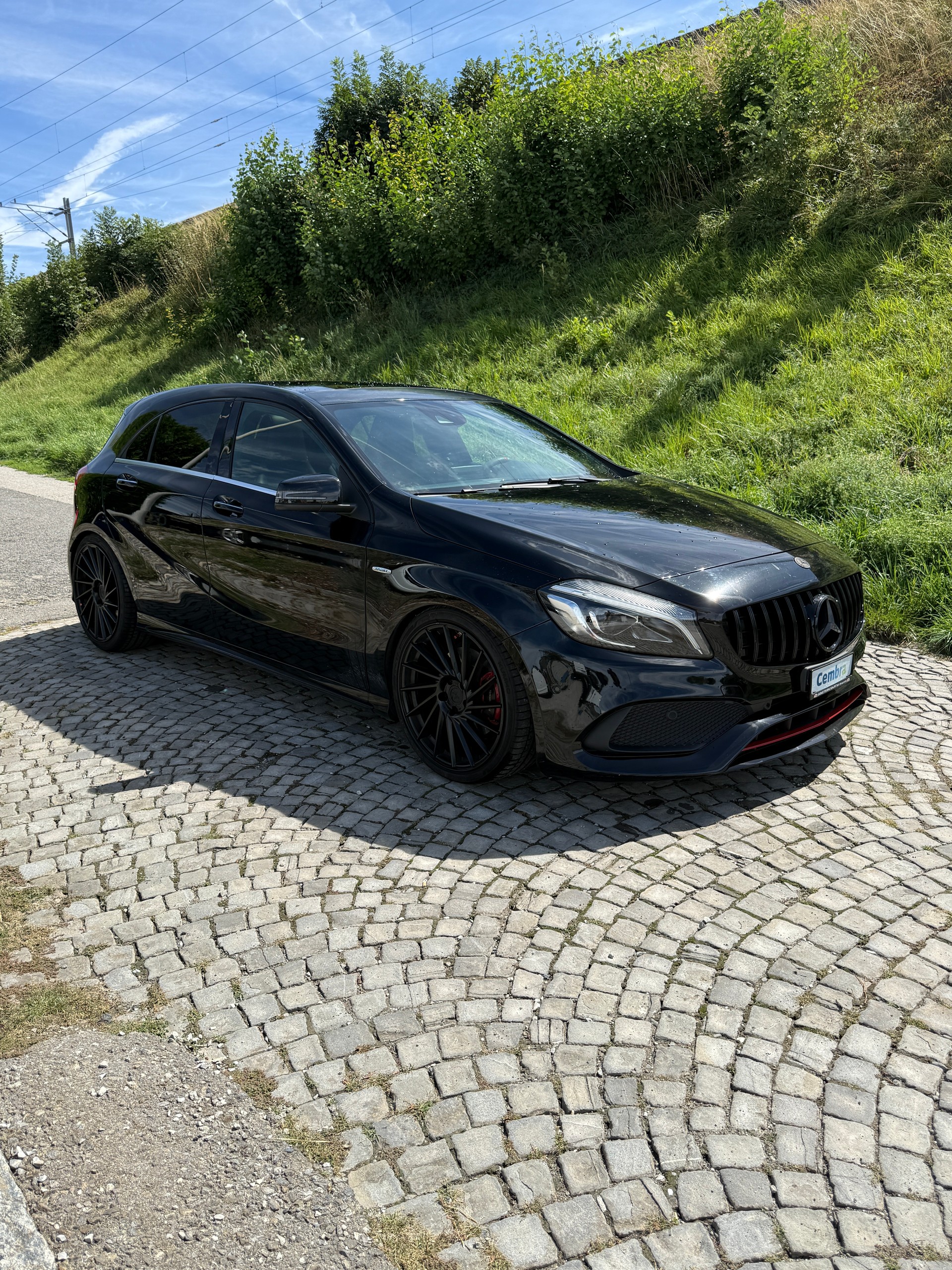 MERCEDES-BENZ A 250 Sport 4Matic 7G-DCT-image-3