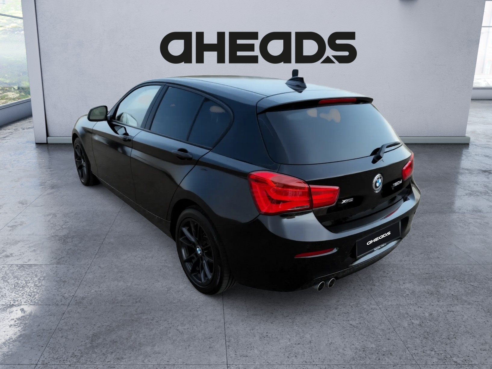 BMW 120d xDrive Essential Edition Steptronic-image-6