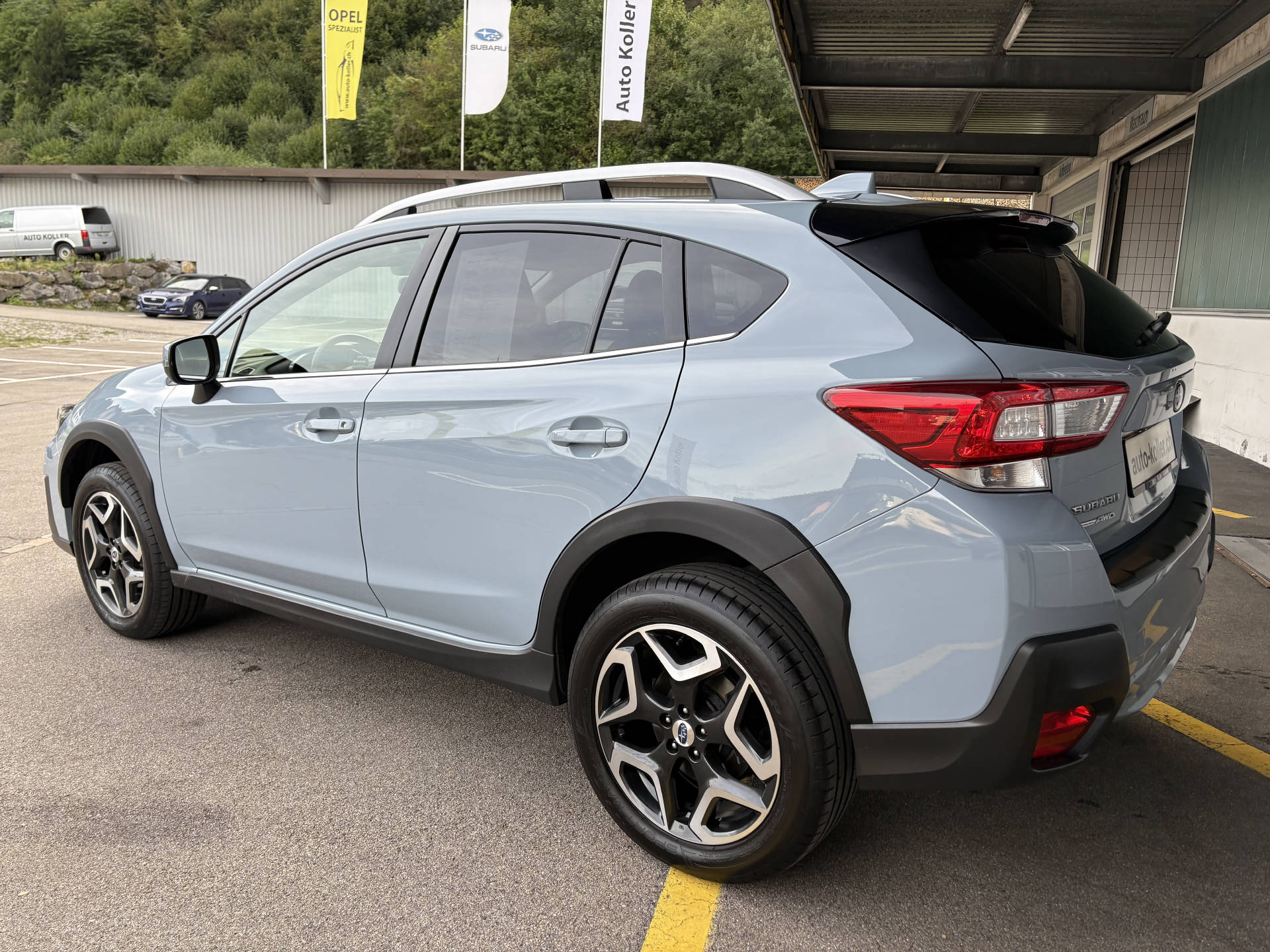 SUBARU XV 2.0i Swiss Plus-image-1