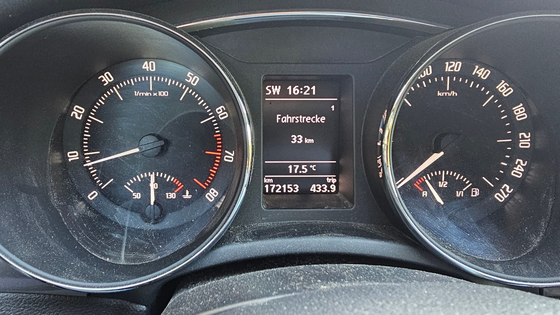 SKODA Superb Combi 1.8 TSI Elegance 4x4-image-10