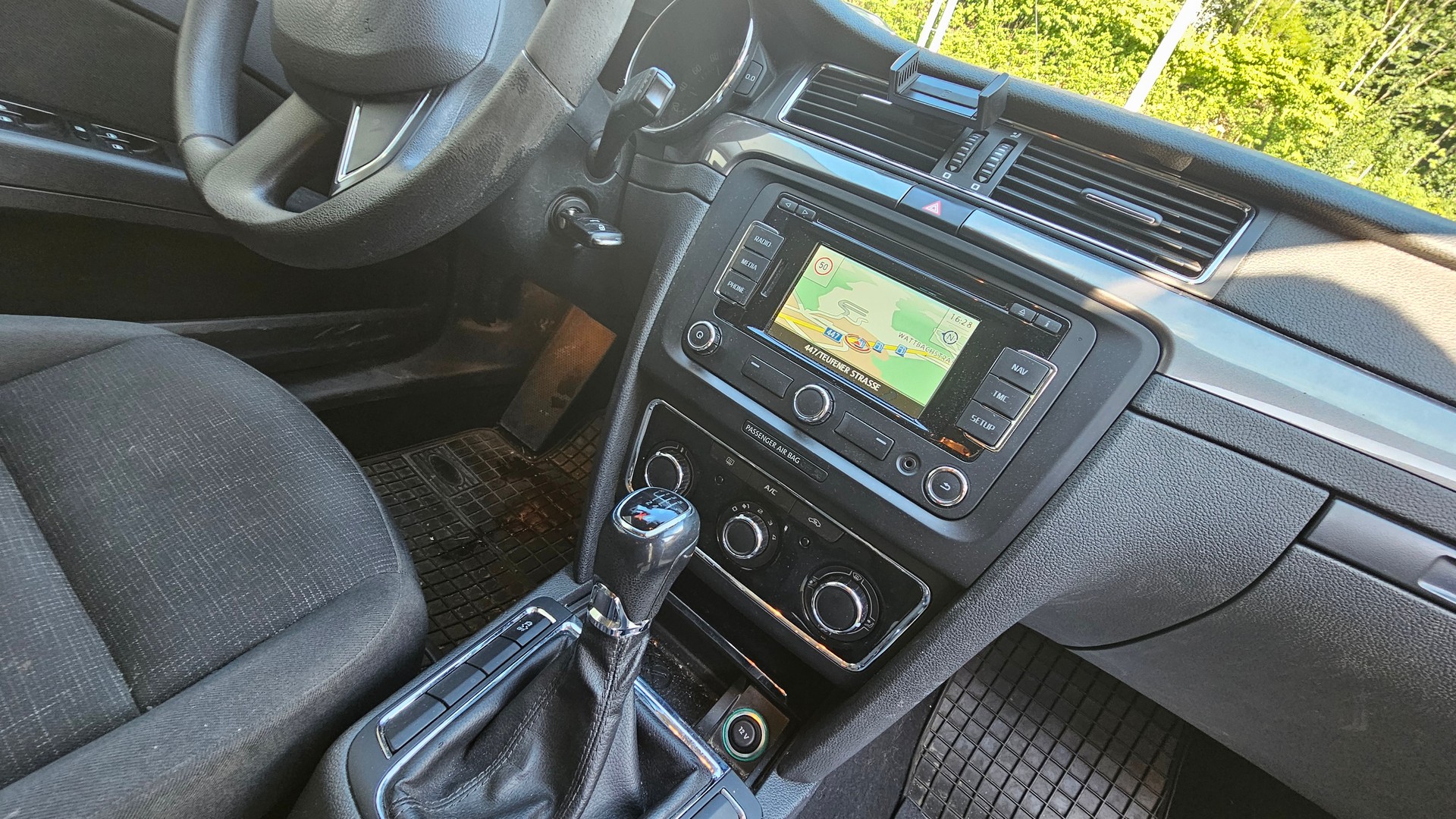 SKODA Superb Combi 1.8 TSI Elegance 4x4-image-6