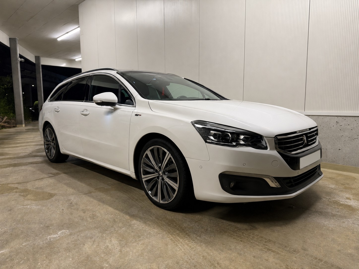 PEUGEOT 508 SW 2.0 BlueHDi GT EAT6-image-0