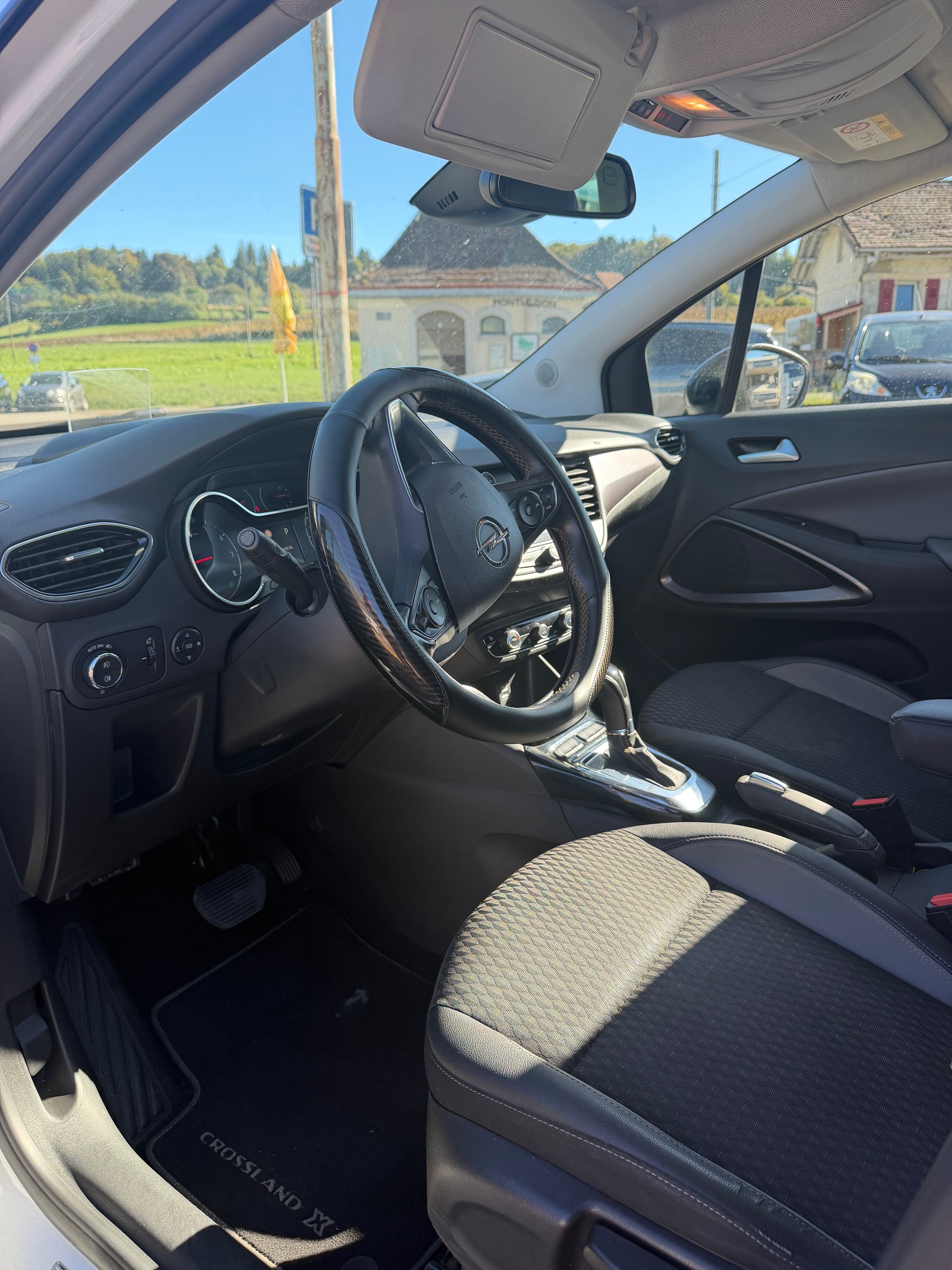 OPEL Crossland X 1.2i TP Enjoy Automatik-image-9