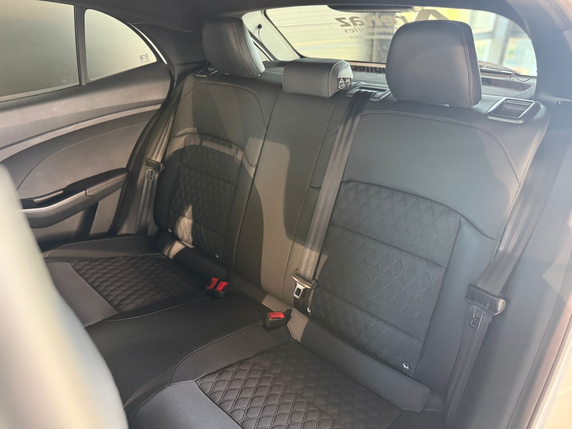 MG 3 1.5 Hybrid Luxury Aut.-image-6