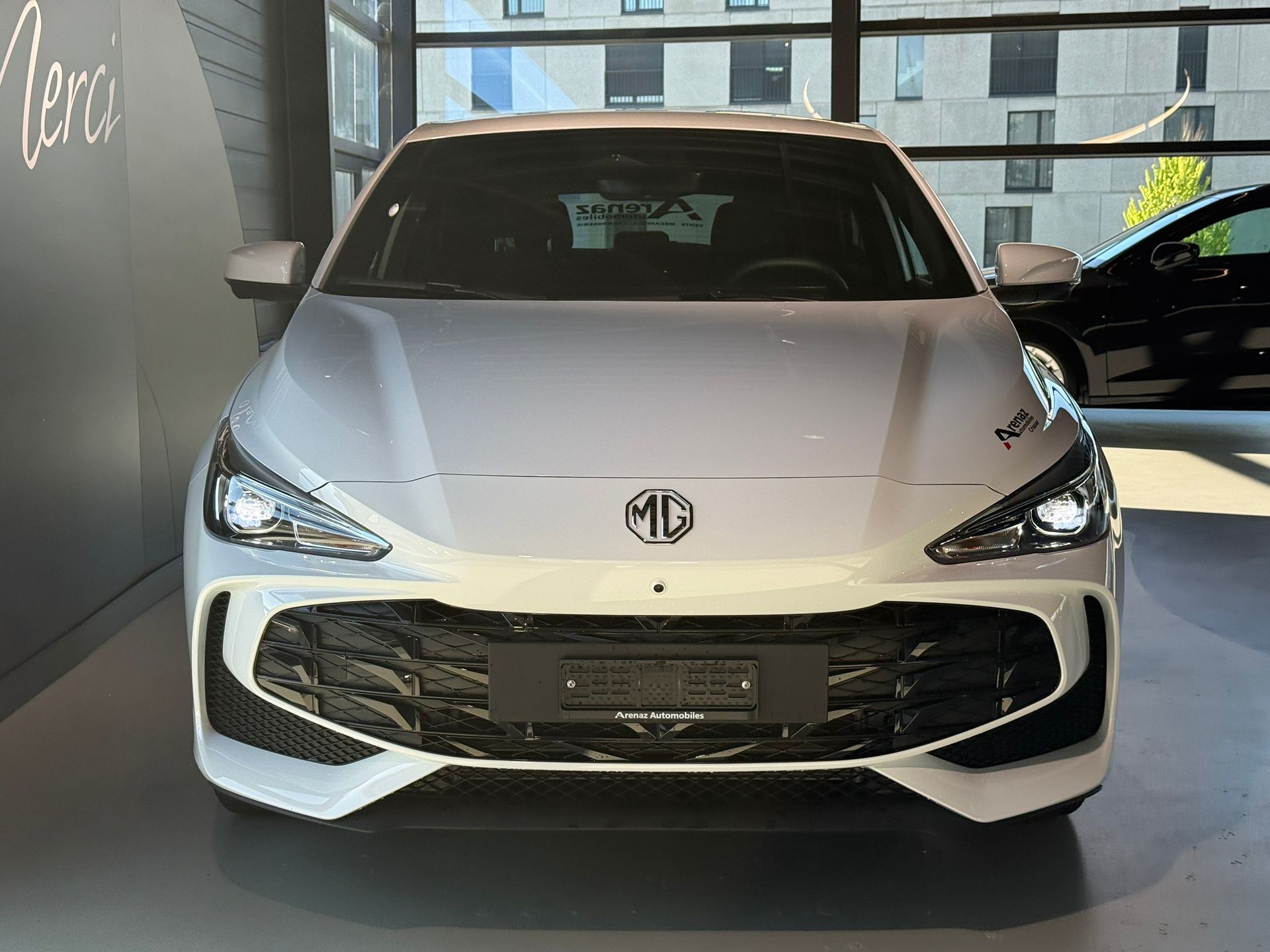 MG 3 1.5 Hybrid Luxury Aut.-image-1
