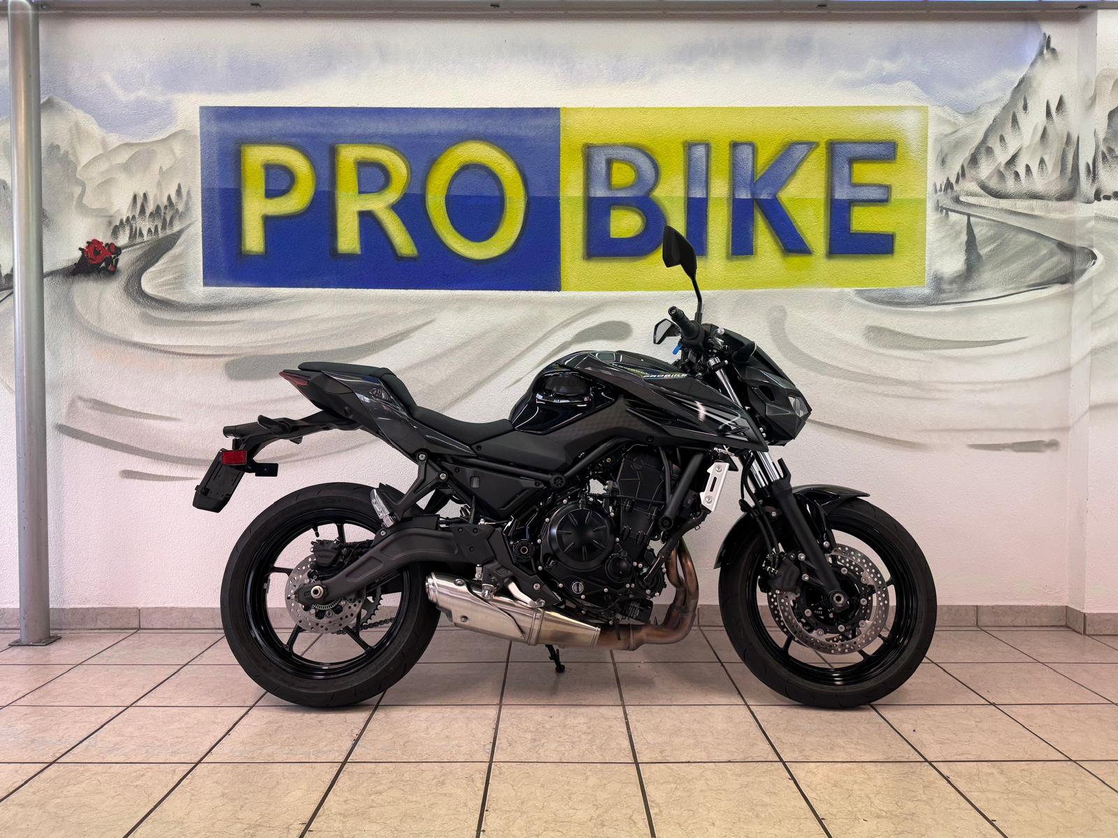 KAWASAKI Z 650-showroom-element-1