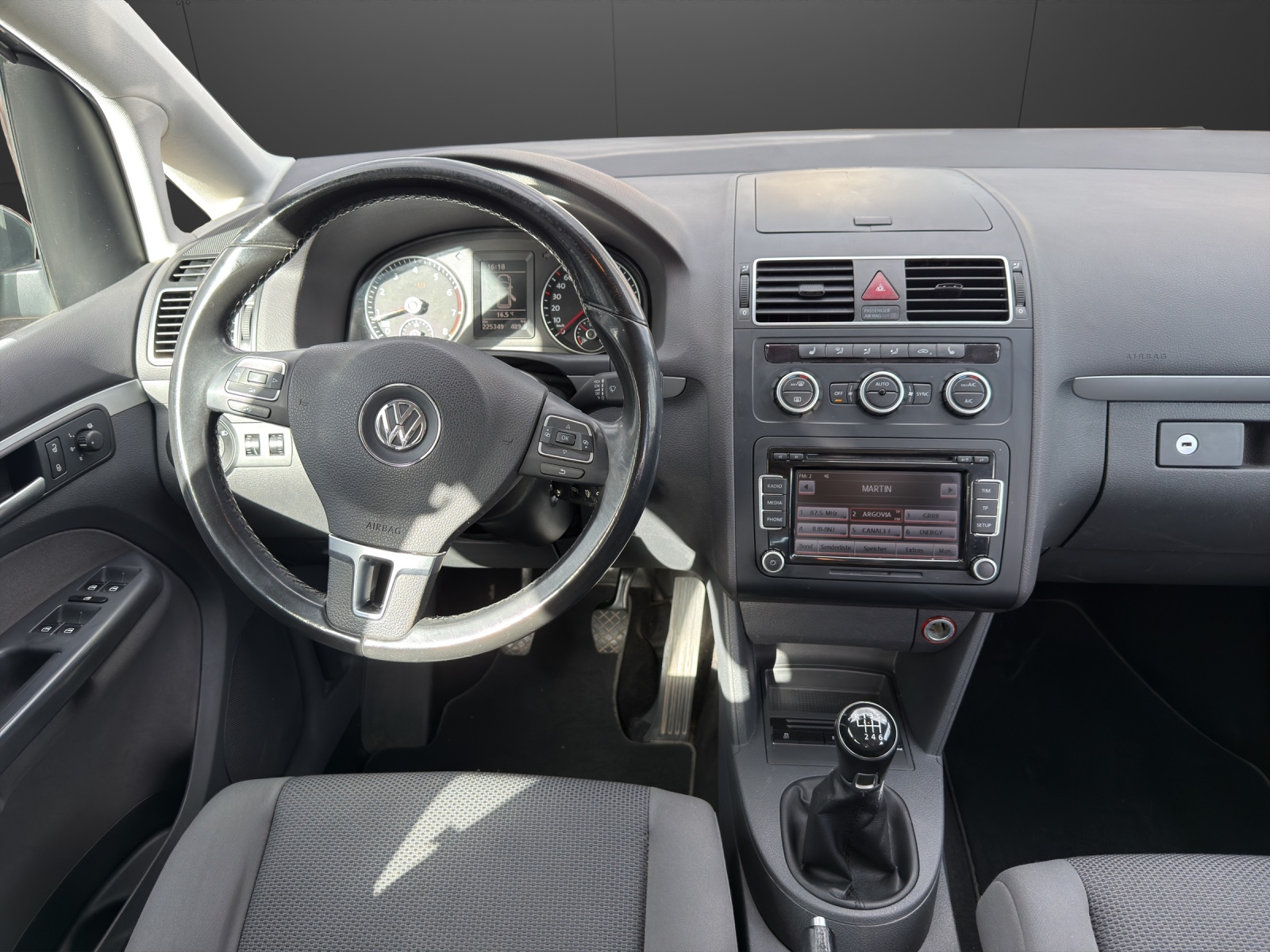 VW Touran 1.4 TSI Team – Viel Platz 7 Plätzer, starke Leistung & echte Alltagstauglichkeit-image-9