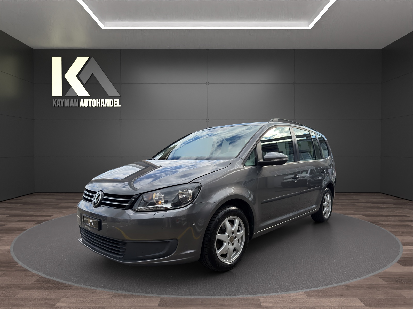 VW Touran 1.4 TSI Team – Viel Platz 7 Plätzer, starke Leistung & echte Alltagstauglichkeit-image-0