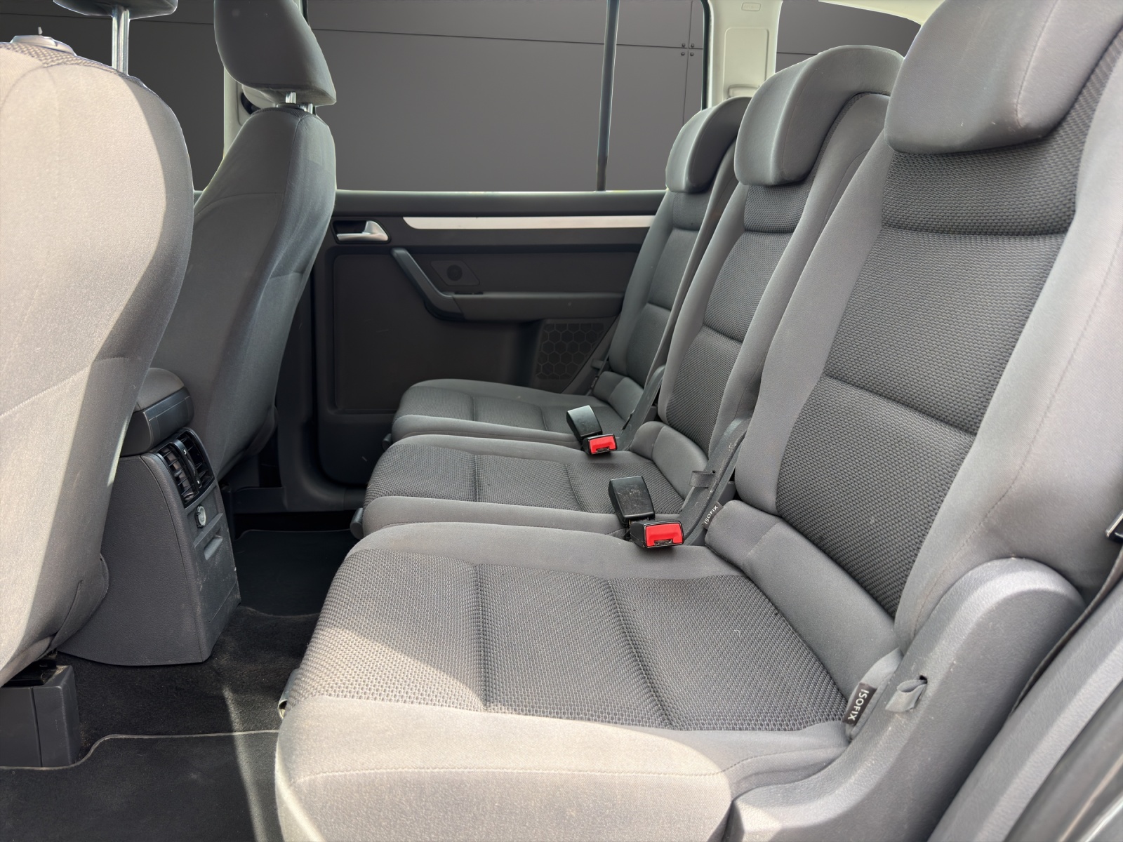 VW Touran 1.4 TSI Team – Viel Platz 7 Plätzer, starke Leistung & echte Alltagstauglichkeit-image-8