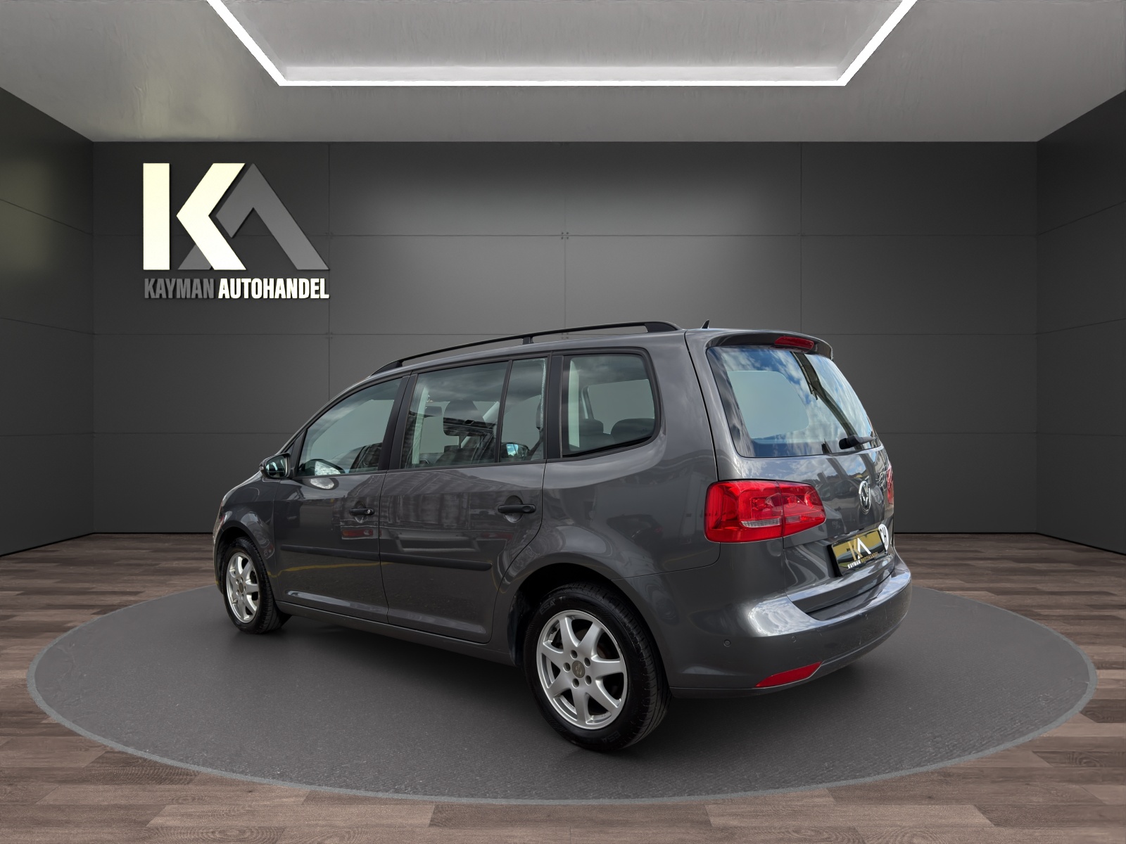 VW Touran 1.4 TSI Team – Viel Platz 7 Plätzer, starke Leistung & echte Alltagstauglichkeit-image-2