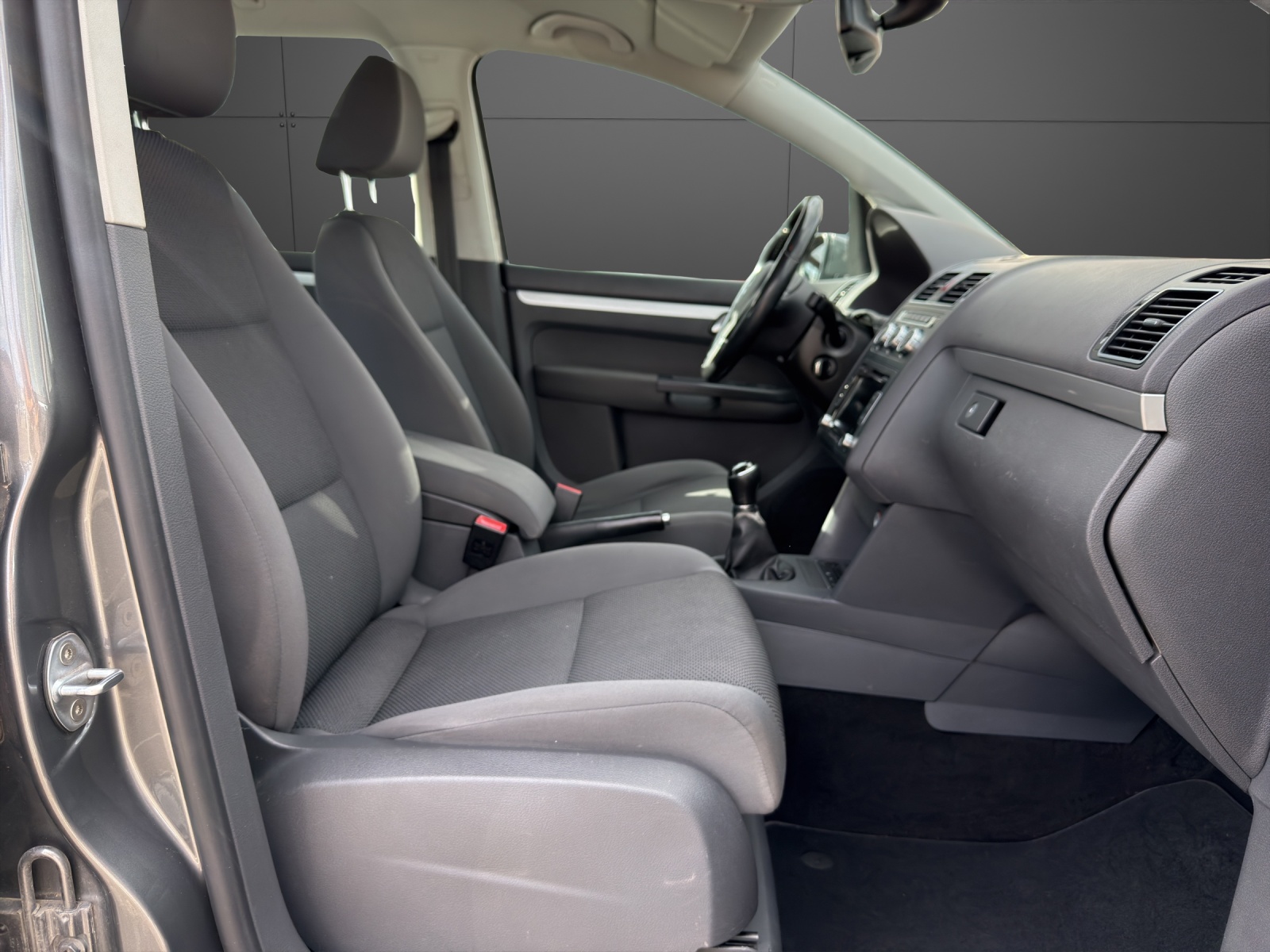 VW Touran 1.4 TSI Team – Viel Platz 7 Plätzer, starke Leistung & echte Alltagstauglichkeit-image-7