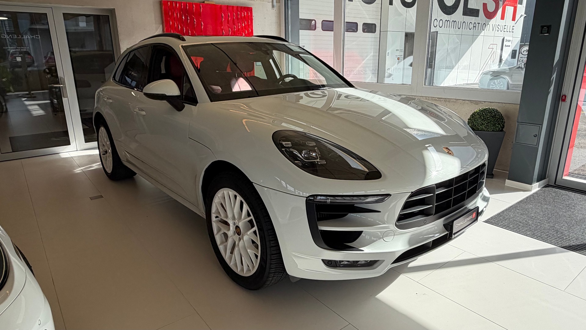 PORSCHE Macan GTS PDK-image-0