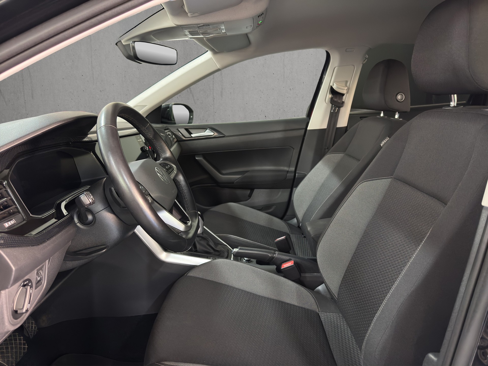 VW Taigo 1.0 TSI Life DSG Business DSG "Navi-RF.-Kamera-Keyless"-image-7