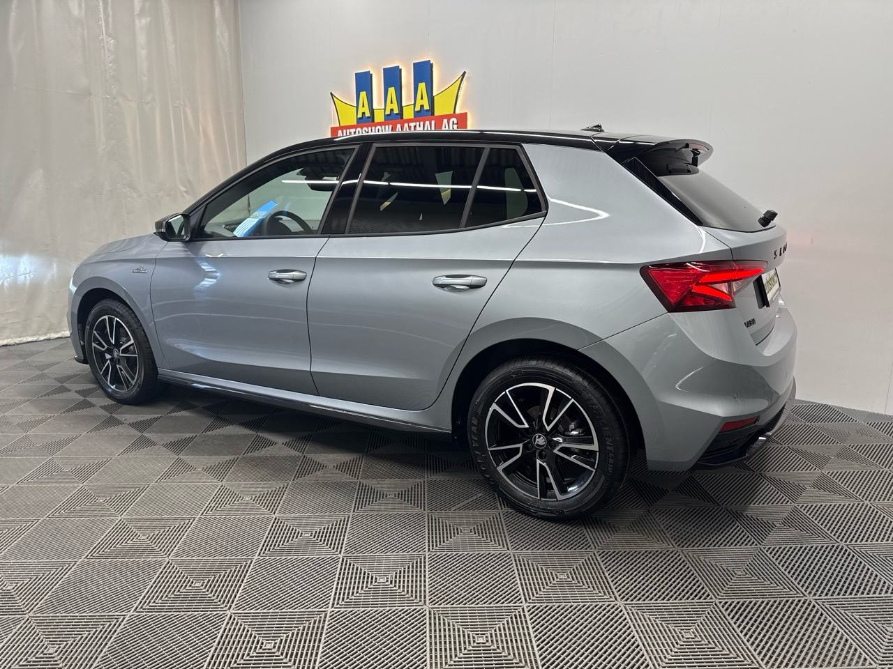SKODA Fabia 1.5 TSI Monte Carlo DSG-image-1