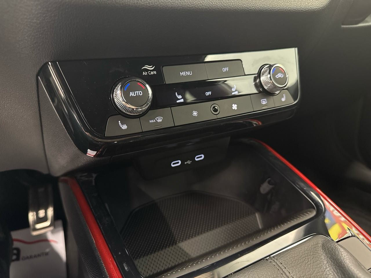 SKODA Fabia 1.5 TSI Monte Carlo DSG-image-10