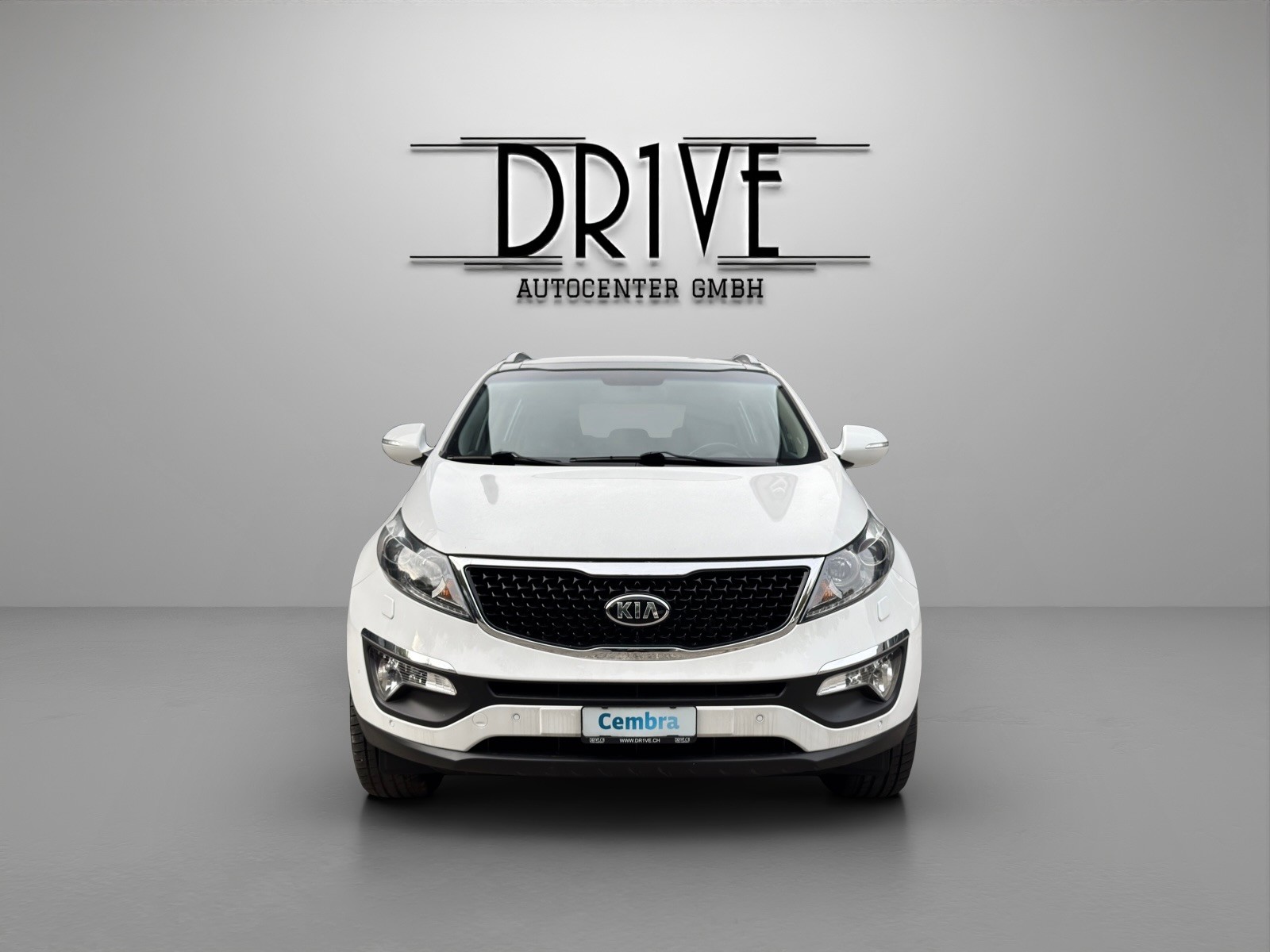 KIA Sportage 2.0 CRDi Trend 4WD Automatic-image-1