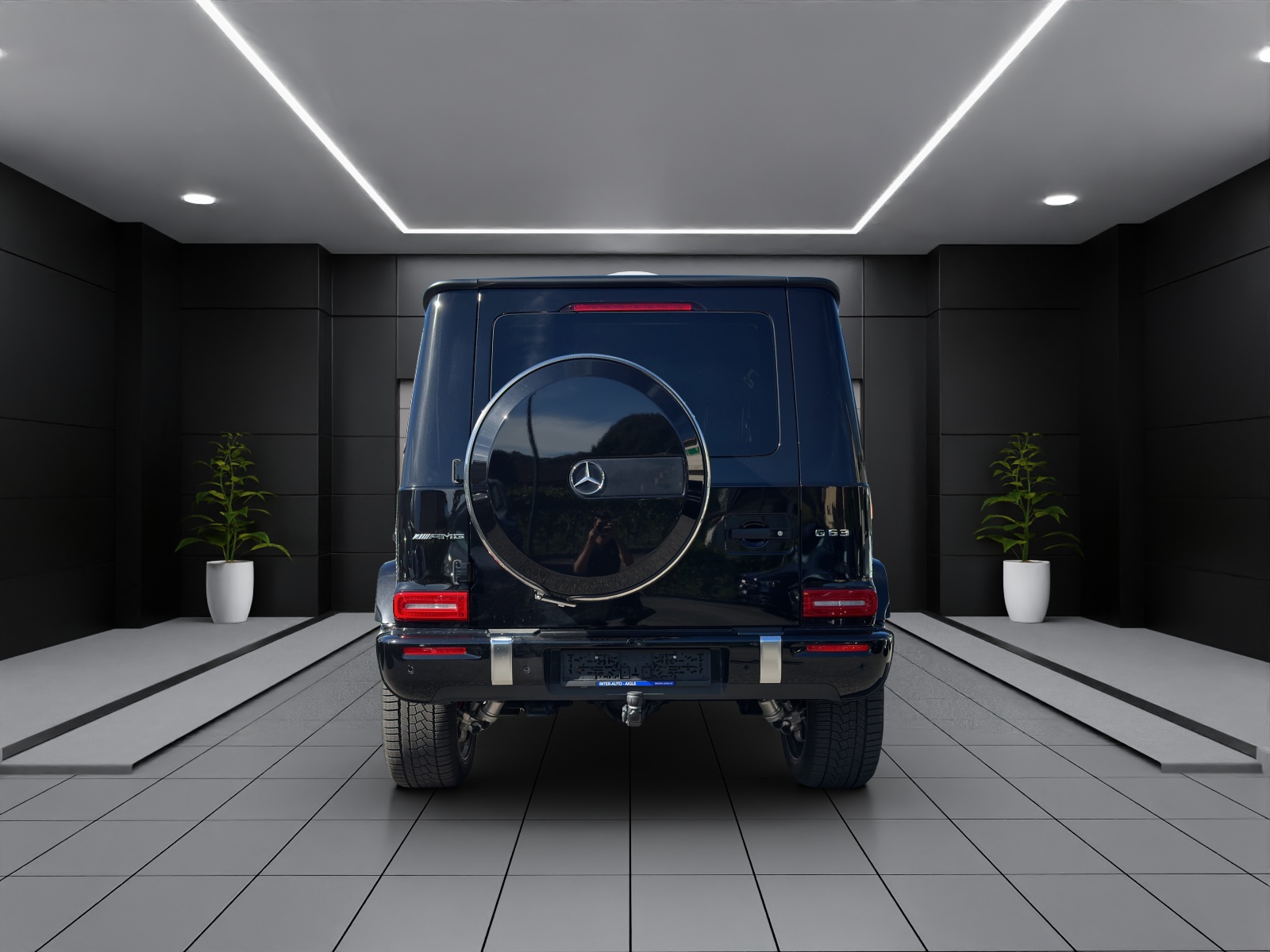 MERCEDES-BENZ G 63 AMG 9G-Tronic-image-4