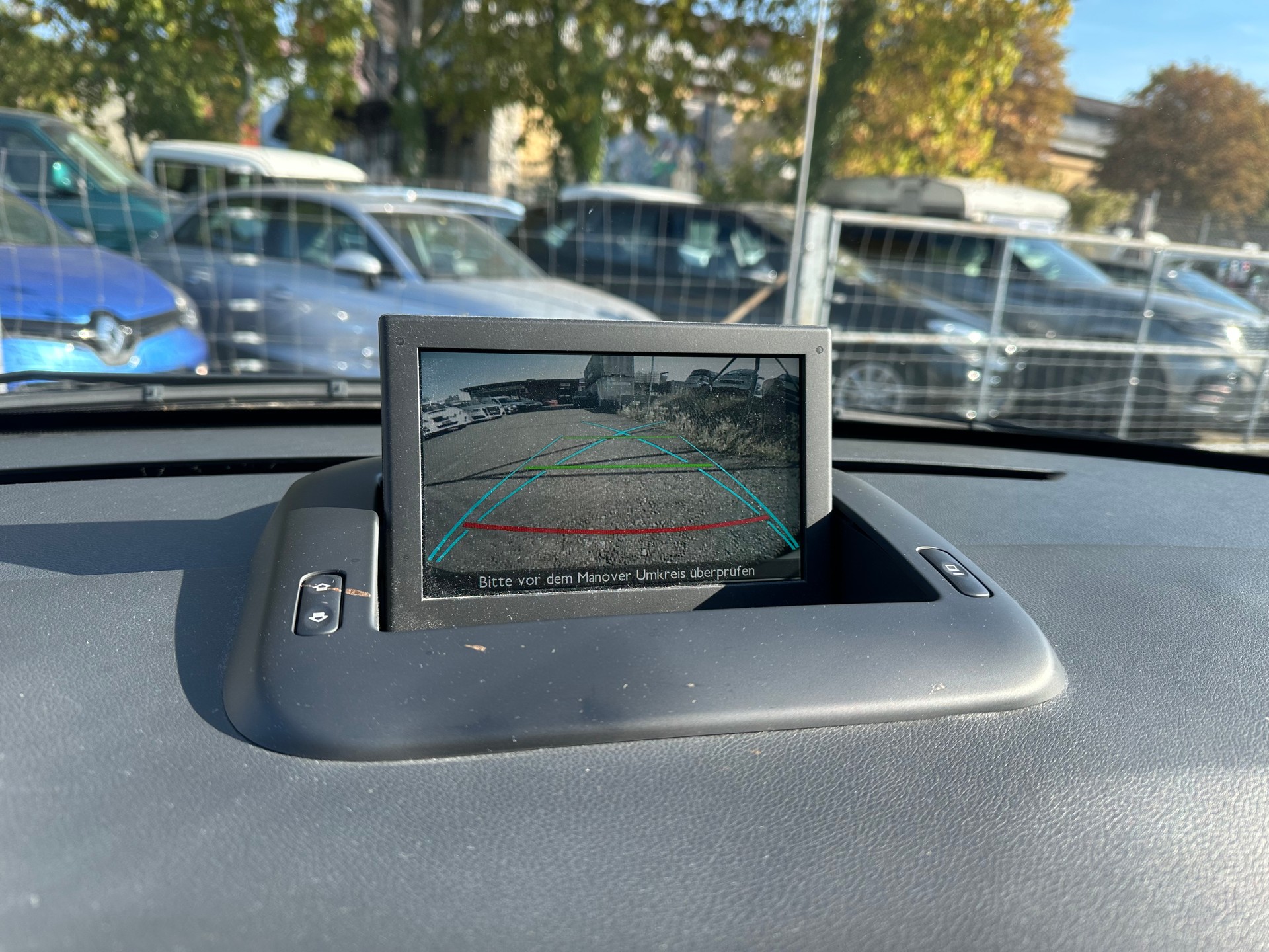 PEUGEOT 3008 2.0 HDI Business Tiptronic-image-5