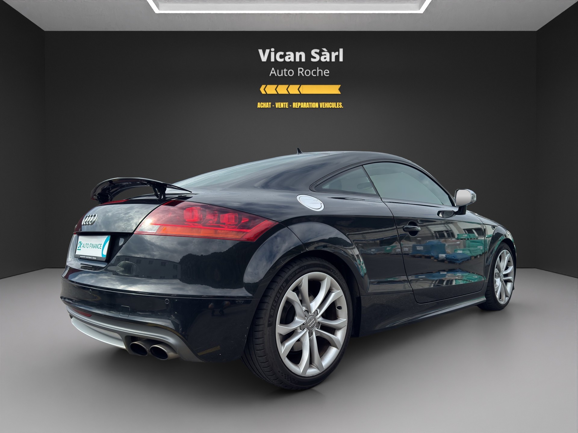 AUDI TTS Coupé 2.0 TFSI quattro-image-5