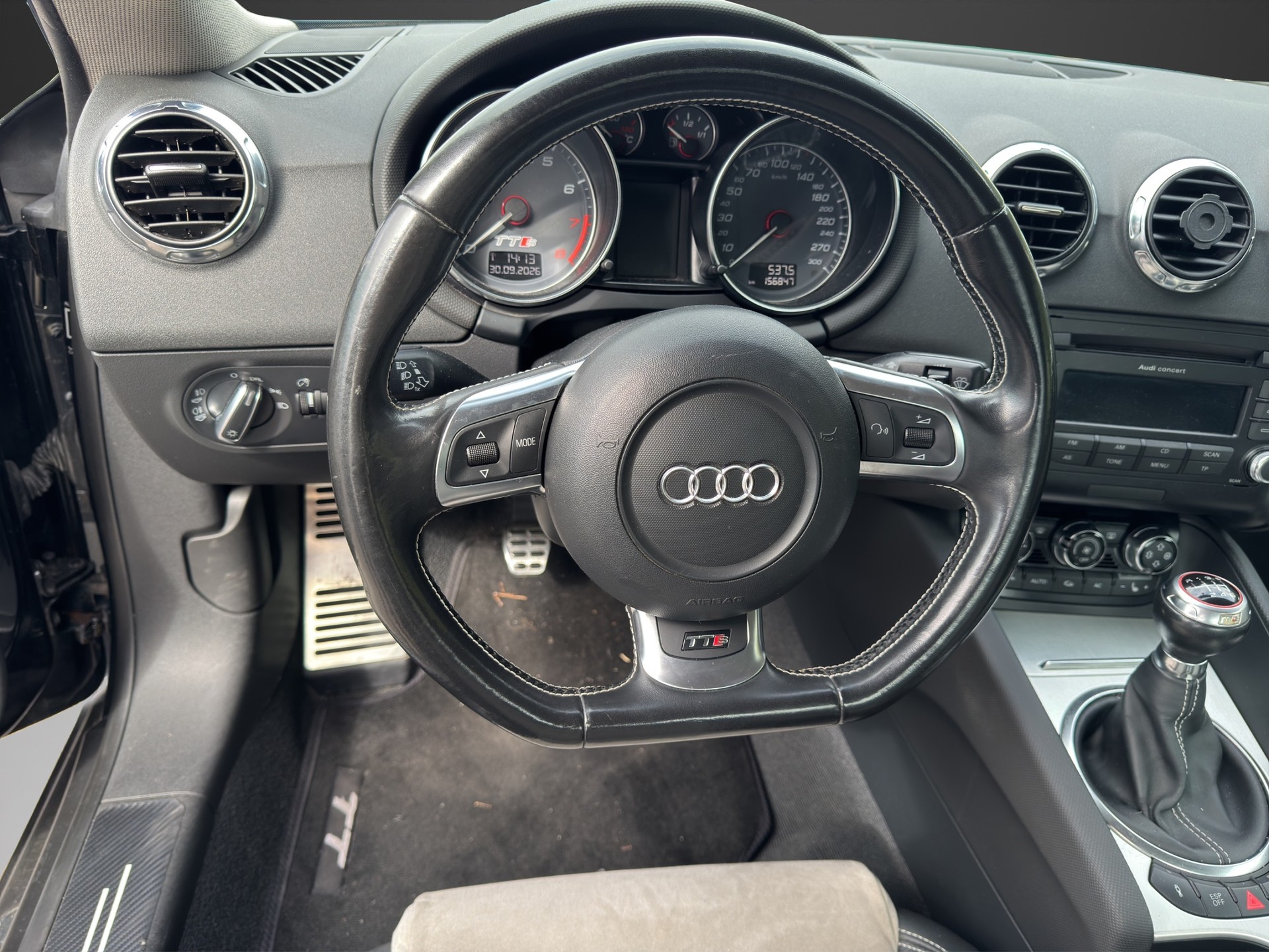 AUDI TTS Coupé 2.0 TFSI quattro-image-9