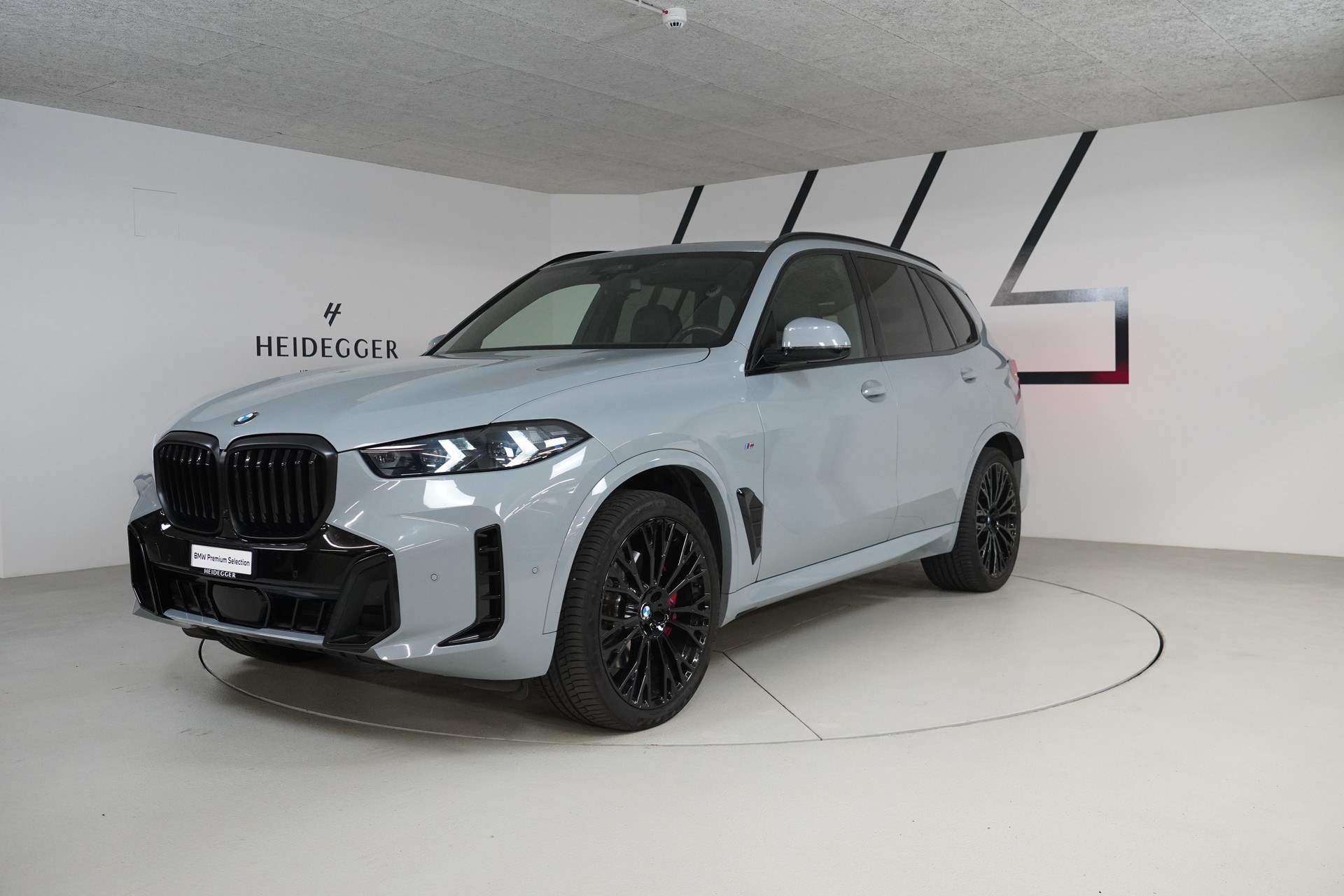 BMW X5 xDrive 48V 30d M Sport Pro Steptronic-image-0