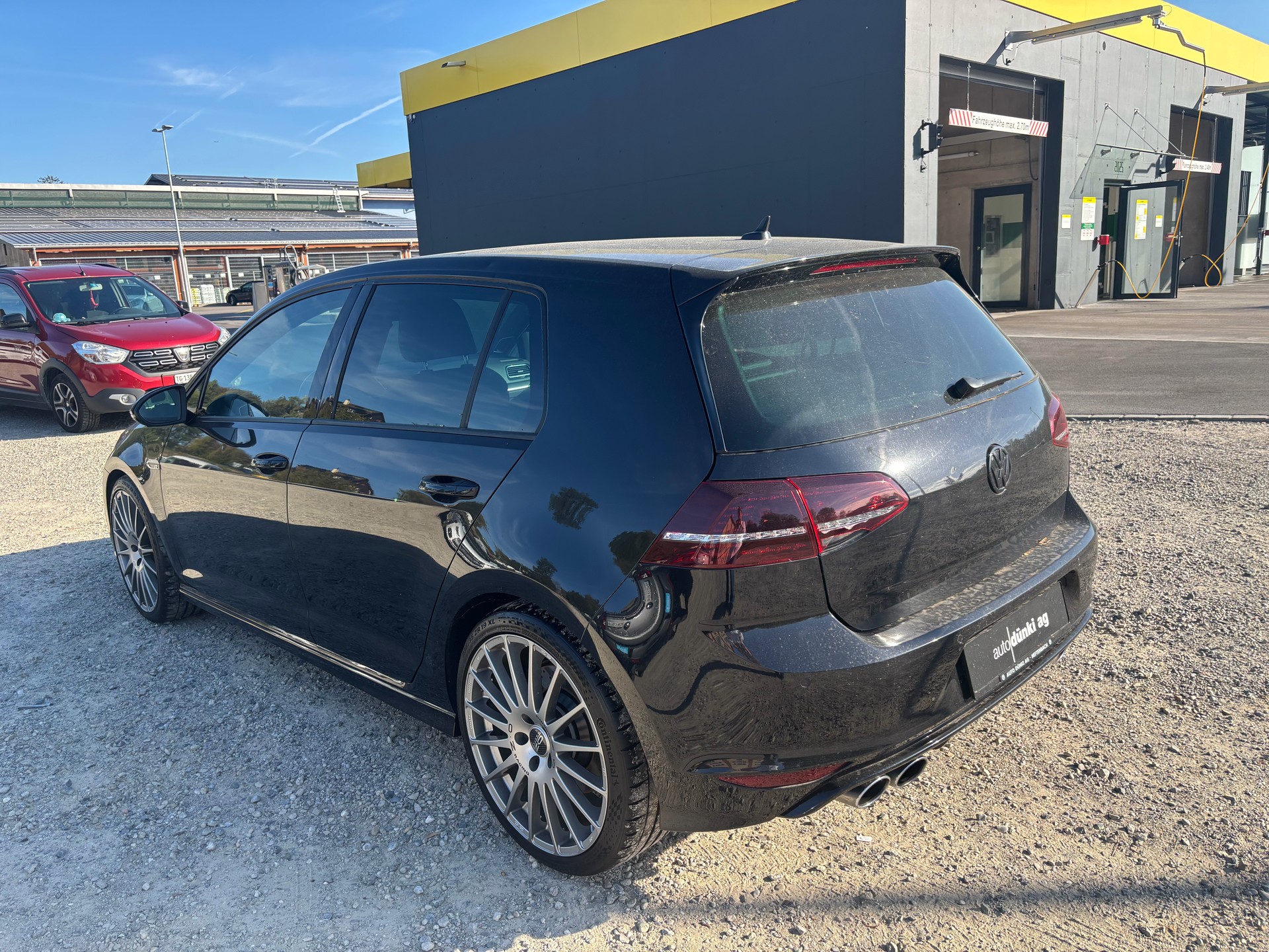 VW Golf 2.0 TSI R 4Motion DSG-image-7