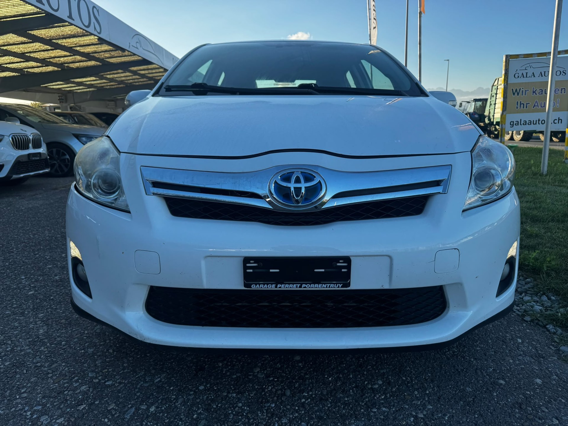 TOYOTA Auris 1.8 16V HSD Linea Sol-image-1