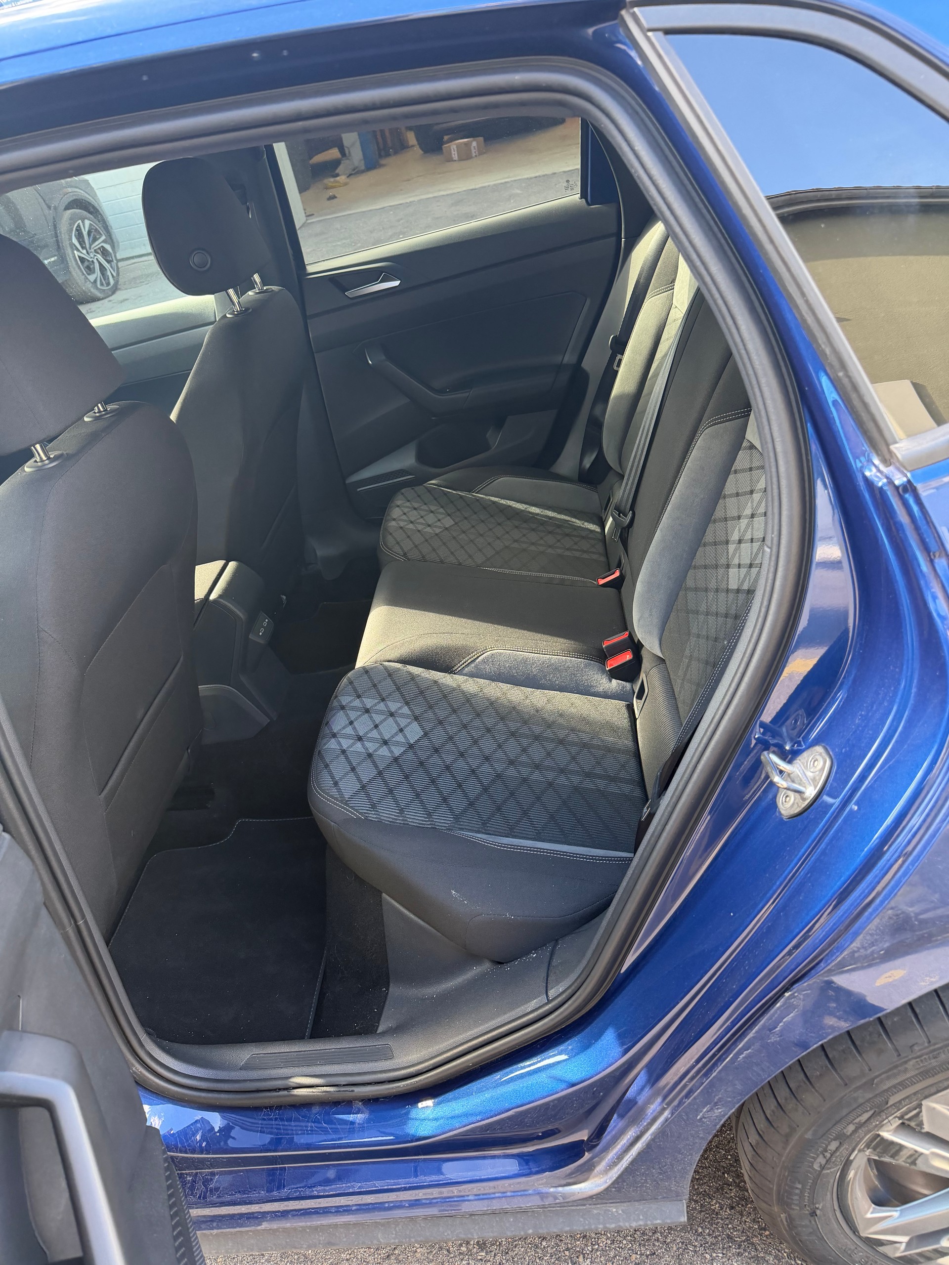 VW Polo 1.0 TSI R-Line-image-6