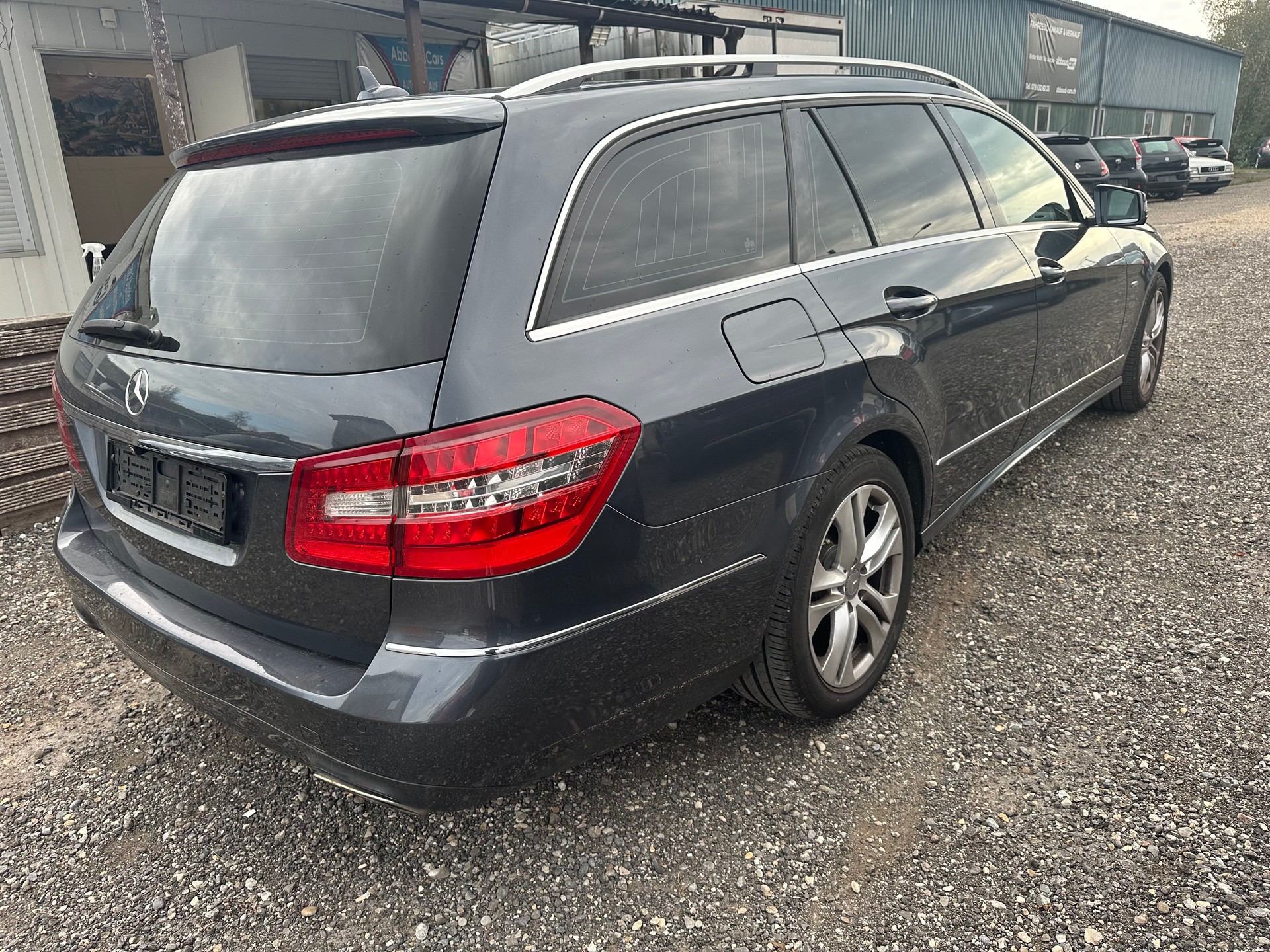 MERCEDES-BENZ E 350-image-2