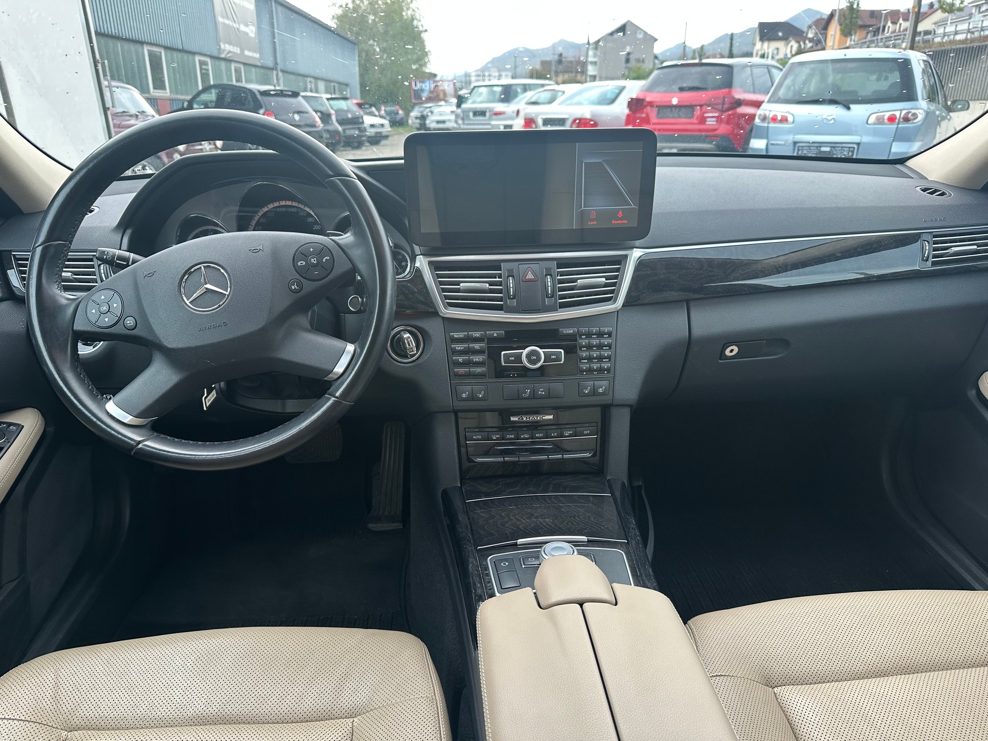 MERCEDES-BENZ E 350-image-5