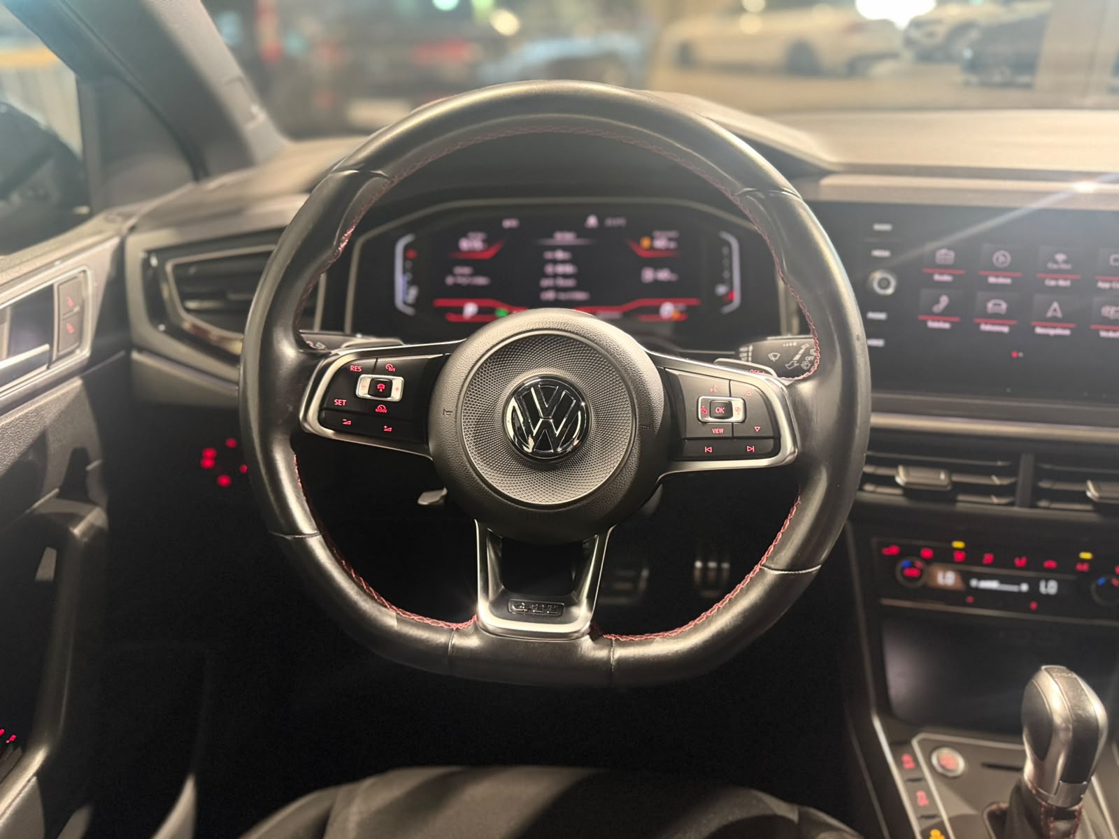 VW Polo 2.0 TSI GTI DSG (CH)-image-14
