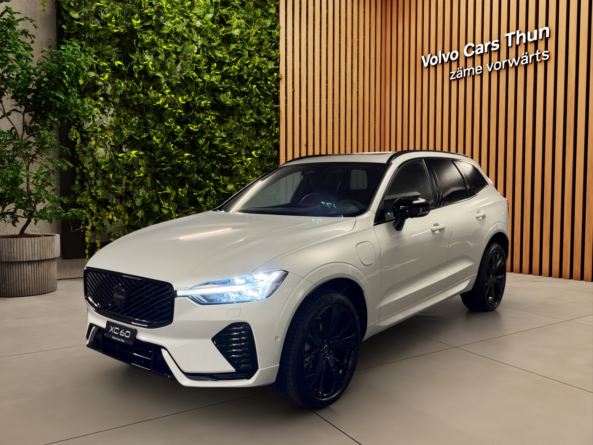 VOLVO XC60 2.0 T8 TE Black Edition eAWD