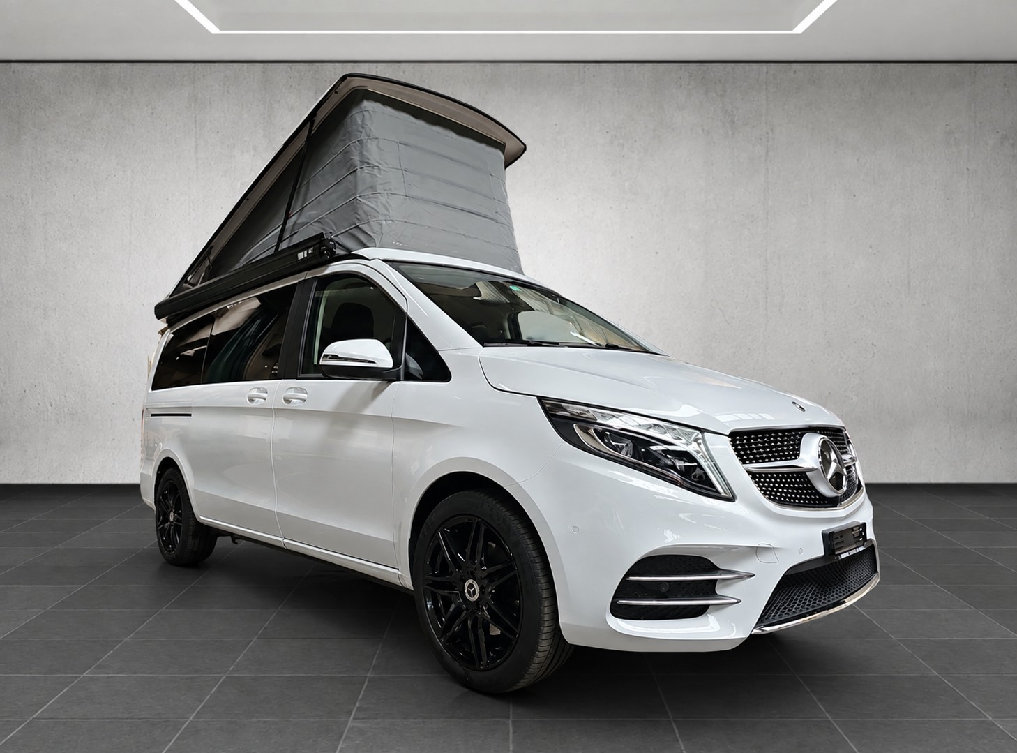 MERCEDES-BENZ 300d 4M Automat-image-0
