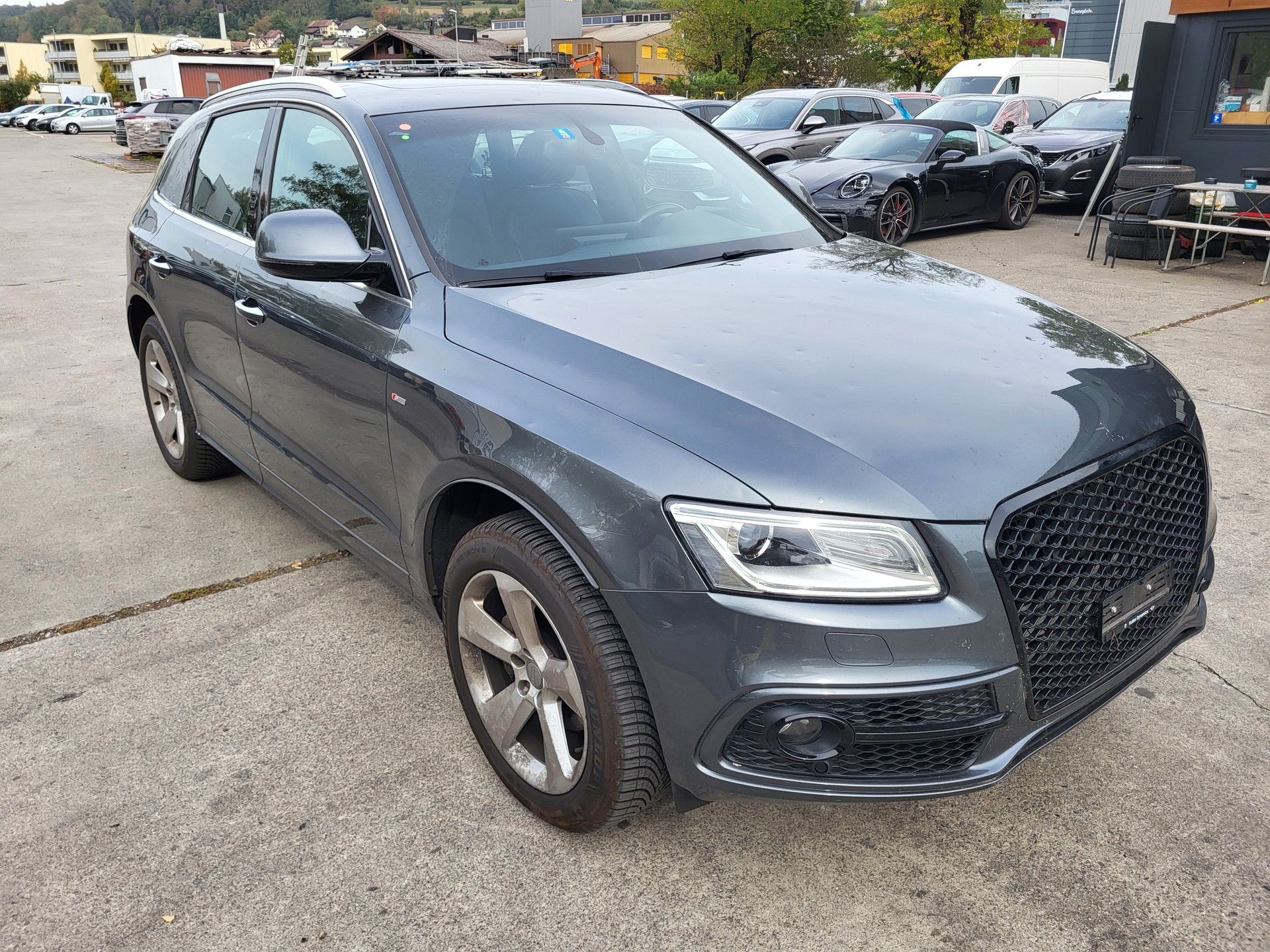 AUDI Q5 2.0 TDI quattro S-tronic-image-7