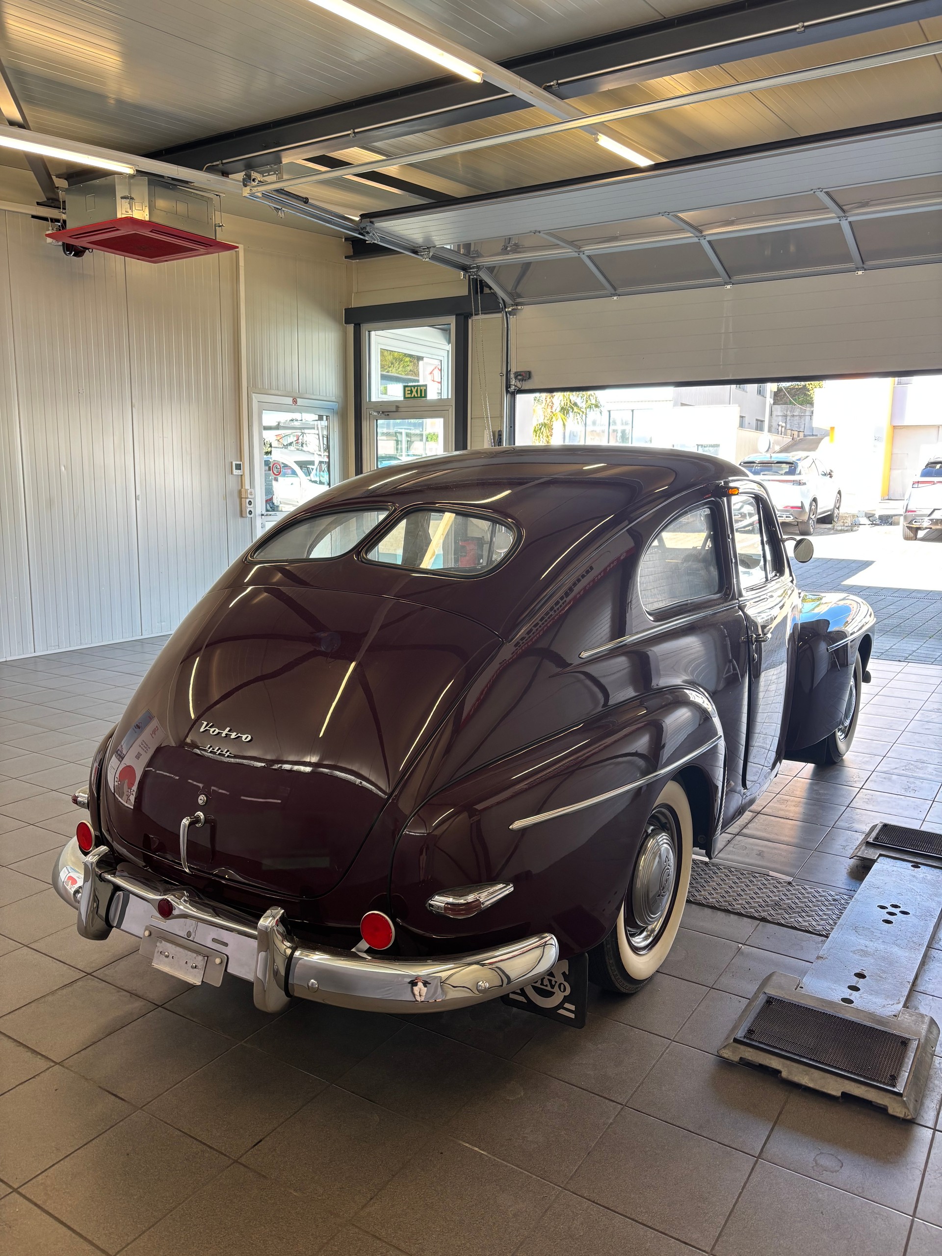 VOLVO ES-image-3