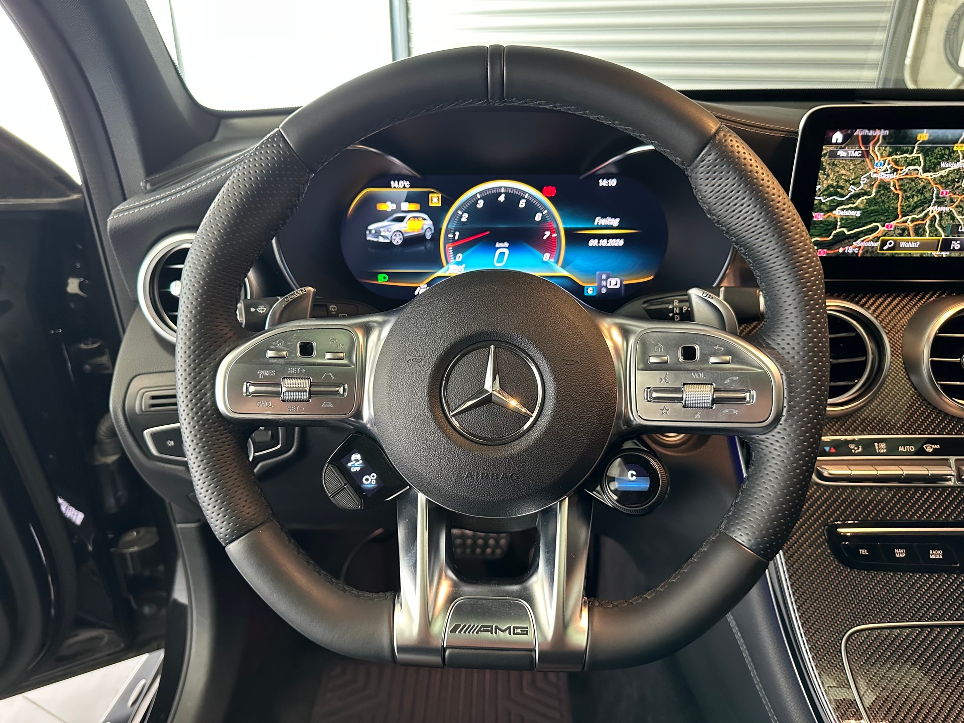 MERCEDES-BENZ GLC 43 AMG 4m-image-19